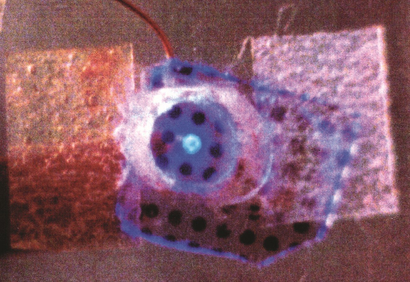 2014年ノーベル賞「青色LED」が電気・電子分野の世界的偉業「IEEE