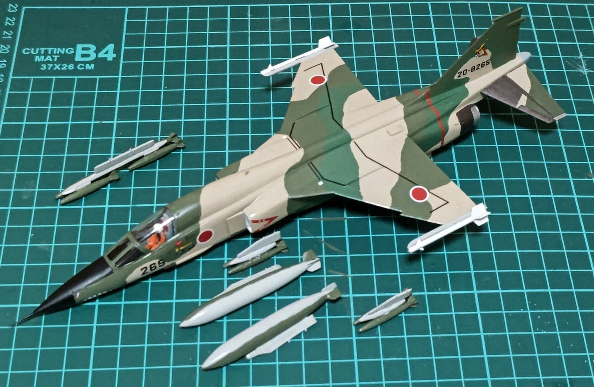 ハセガワ1/48「三菱F-1」完成品 三菱F－1支援戦闘機 (ハセガワ 1/48)