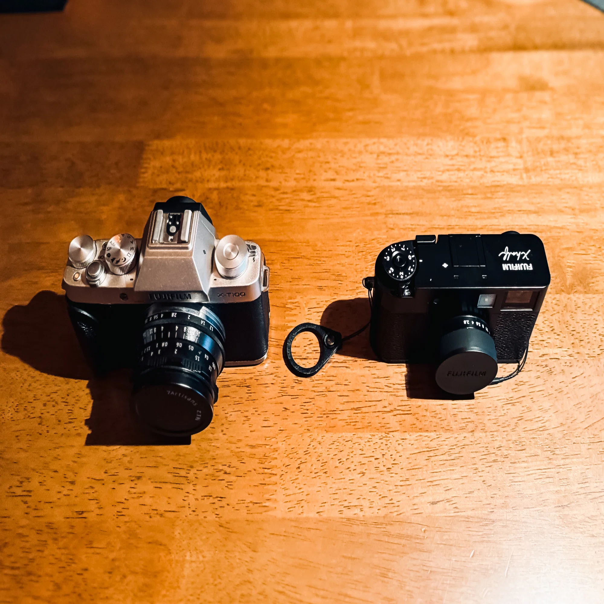 FUJIFILM 『X-half』】 純粋なスペックだけで評価できない「至高で孤高 