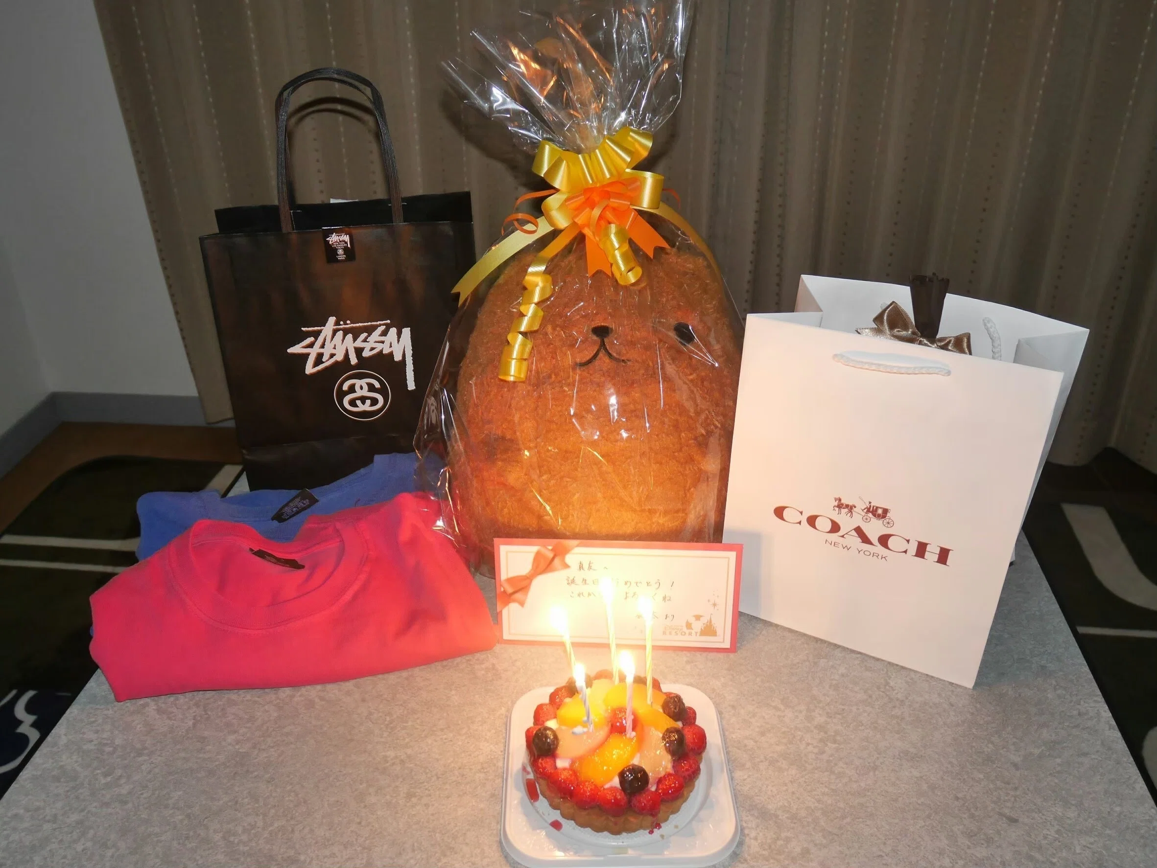 彼氏から誕生日プレゼントで貰ったやつ 彼氏から貰った8年分の誕生日プレゼントをまとめてみた｜学生→社会人6