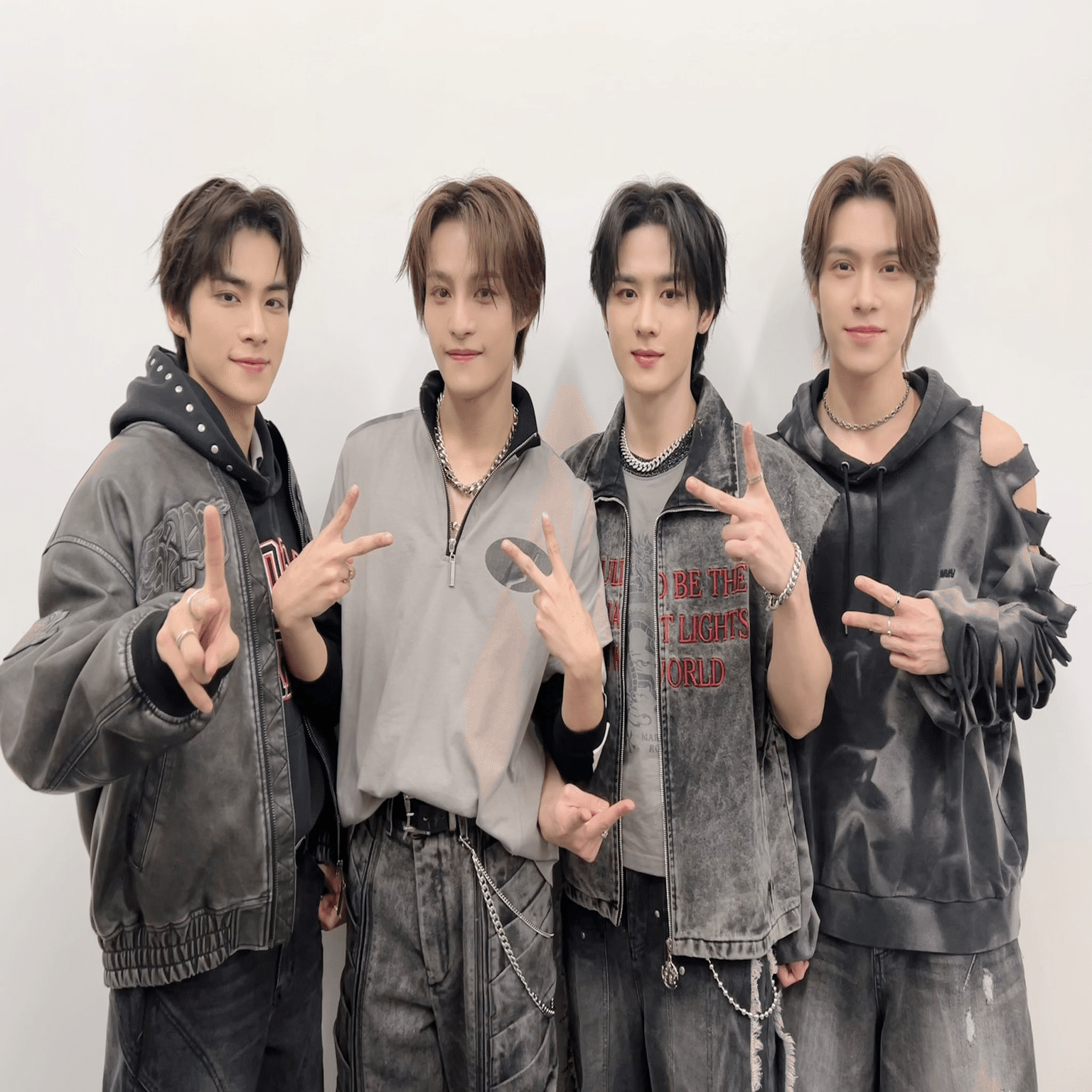 24歳のヤンヤン｜min