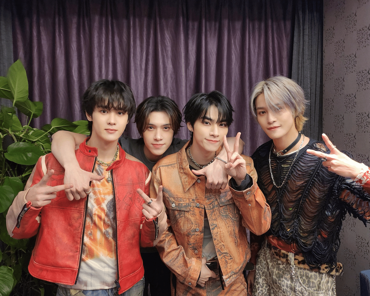 nct wayv 威神v  kms 中華　蘇州　サイン会　ヤンヤン 4枚セット 24歳のヤンヤン｜min