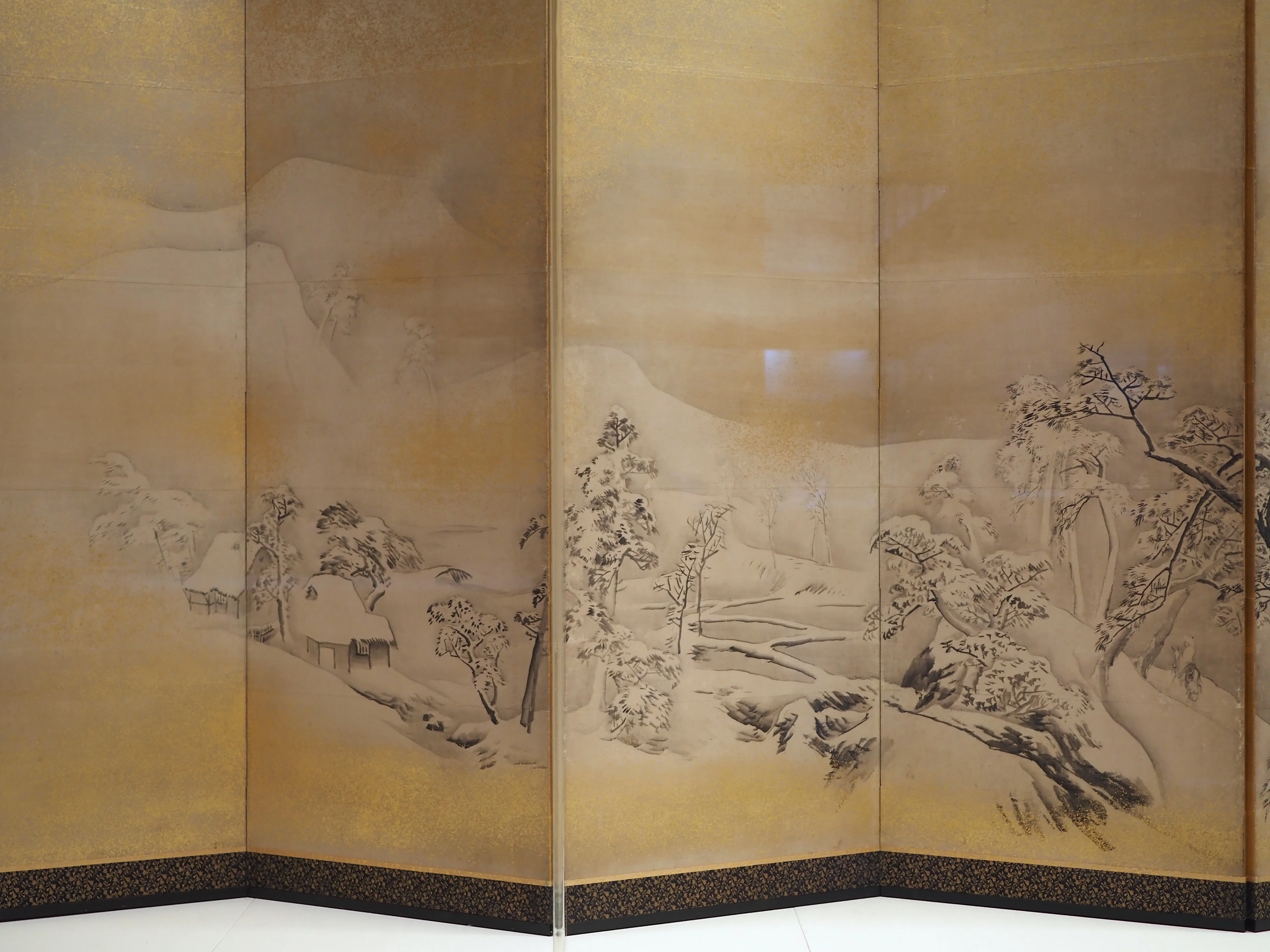 日本橋の三井さんの美術館で円山応挙の人気画題を振り返る……雀も猫も猫