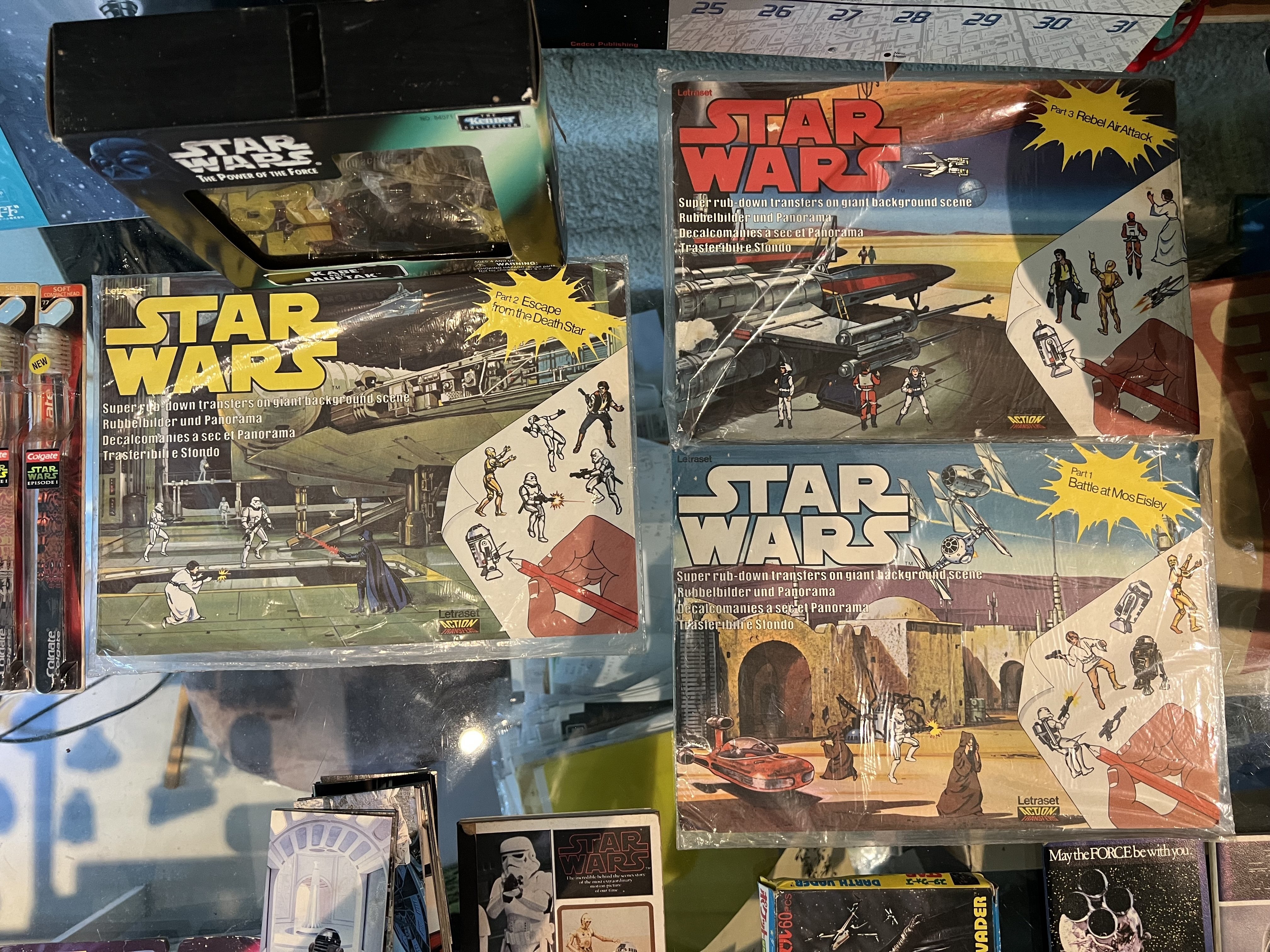 スター・ウォーズ・ヴォールト : 貴重写真と製作秘話、秘蔵品レプリカが語る、歴… スター・ウォーズ・ヴォールト : 貴重写真と製作秘話、秘蔵品レプリカ