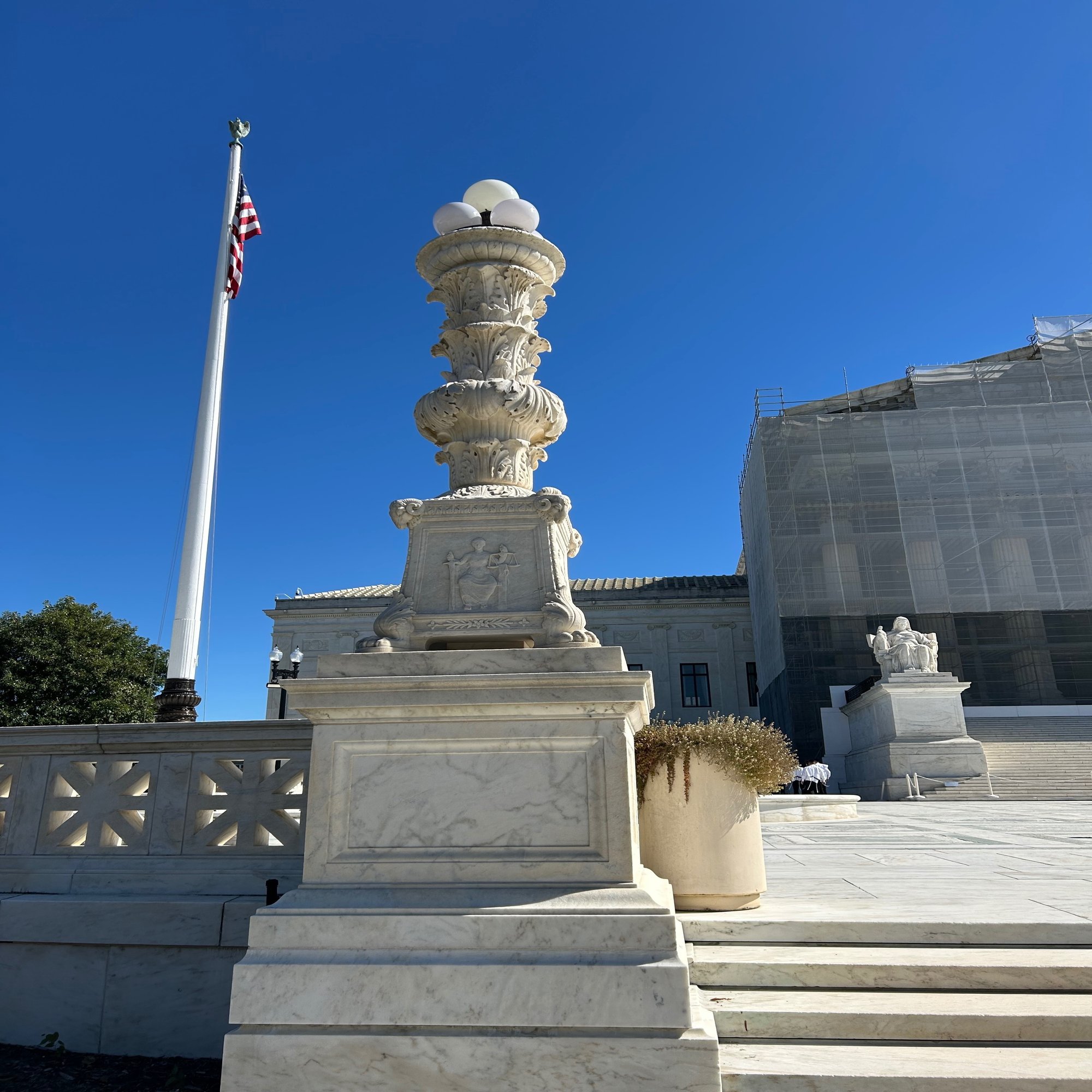 ワシントンD.C「Supreme Court of the United States」観光ガイド：法を司る最高機関｜栗田さん