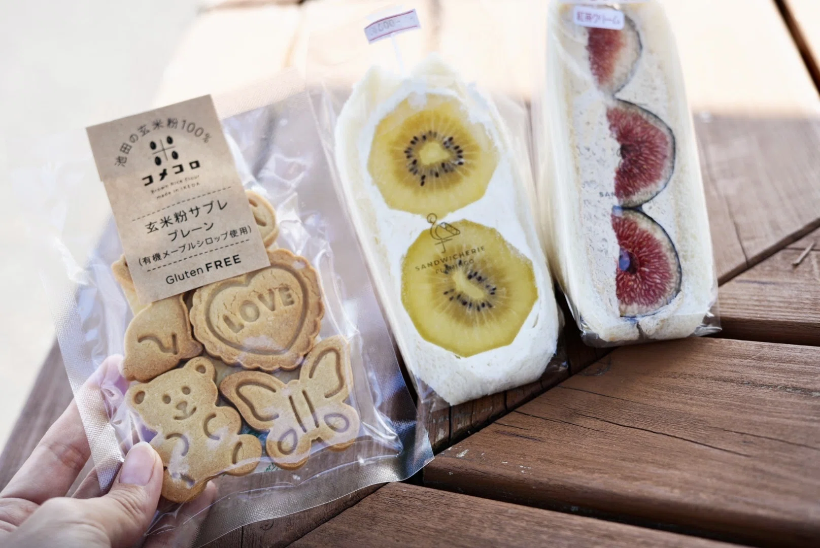 福井グルメ】端までぎっちり！萌え断フルーツサンド｜SANDWICHERIE