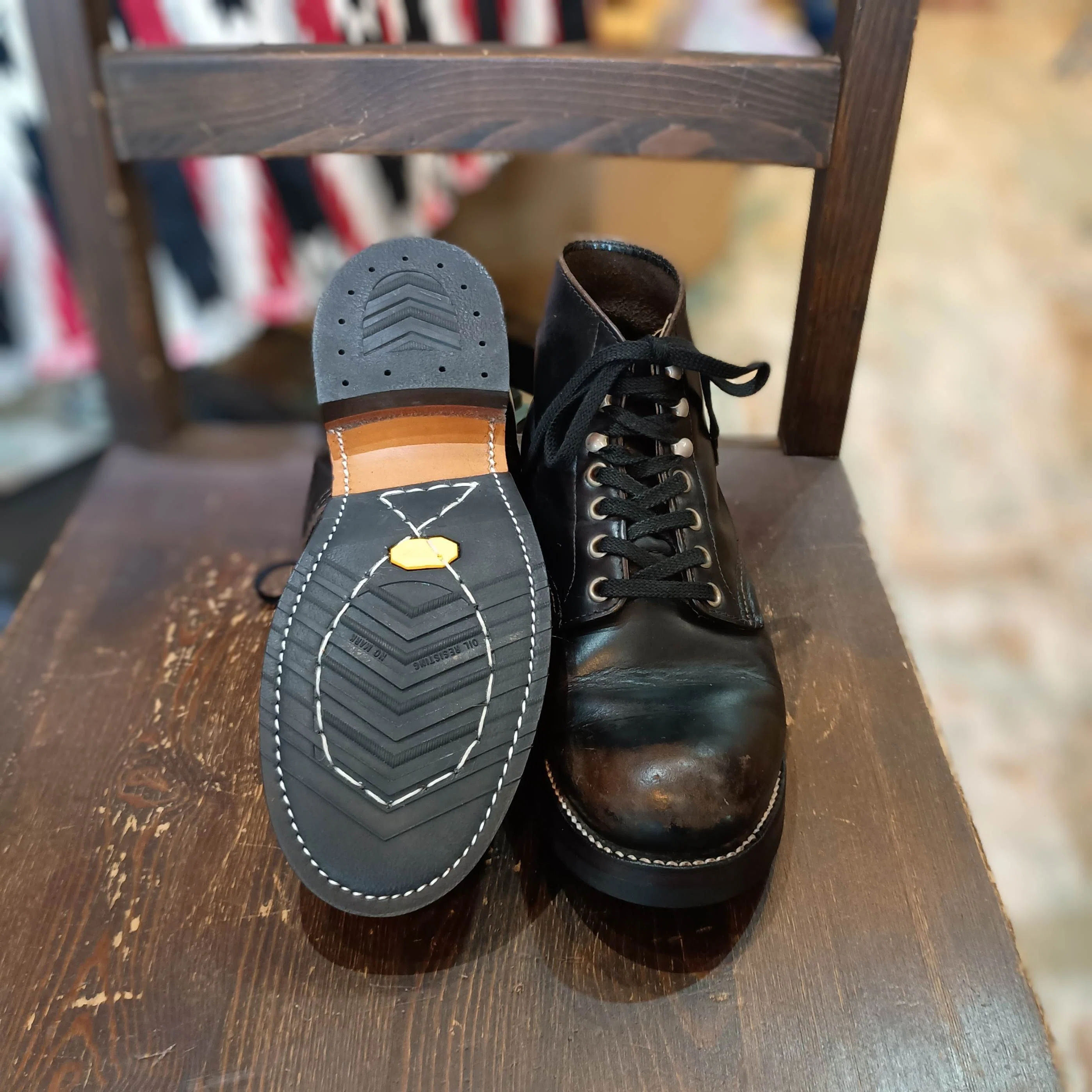 Resole/ソールカスタム】Red Wing#8165+vibram#705｜CREA Repair