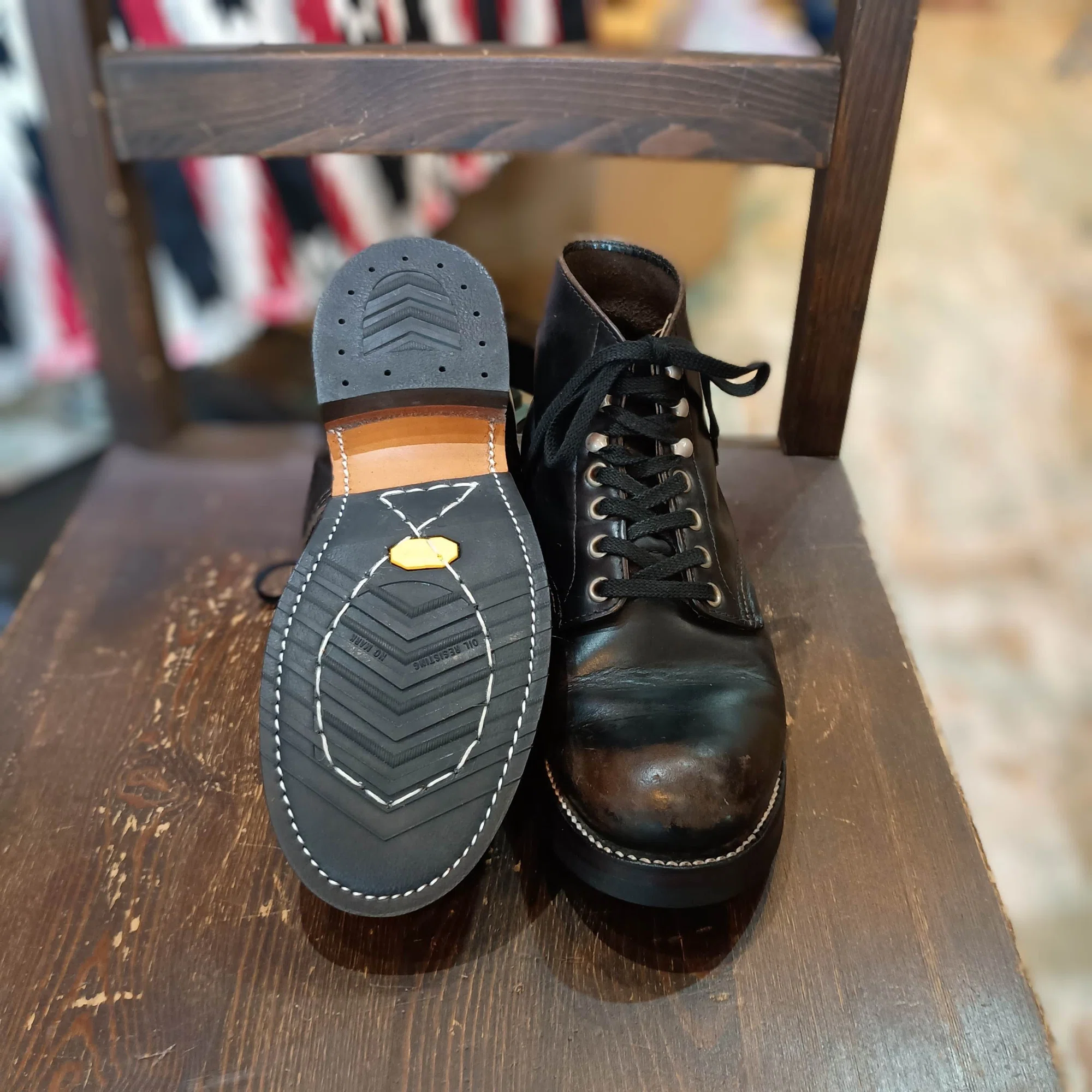 Resole/ソールカスタム】Red Wing#8165+vibram#705｜CREA Repair 