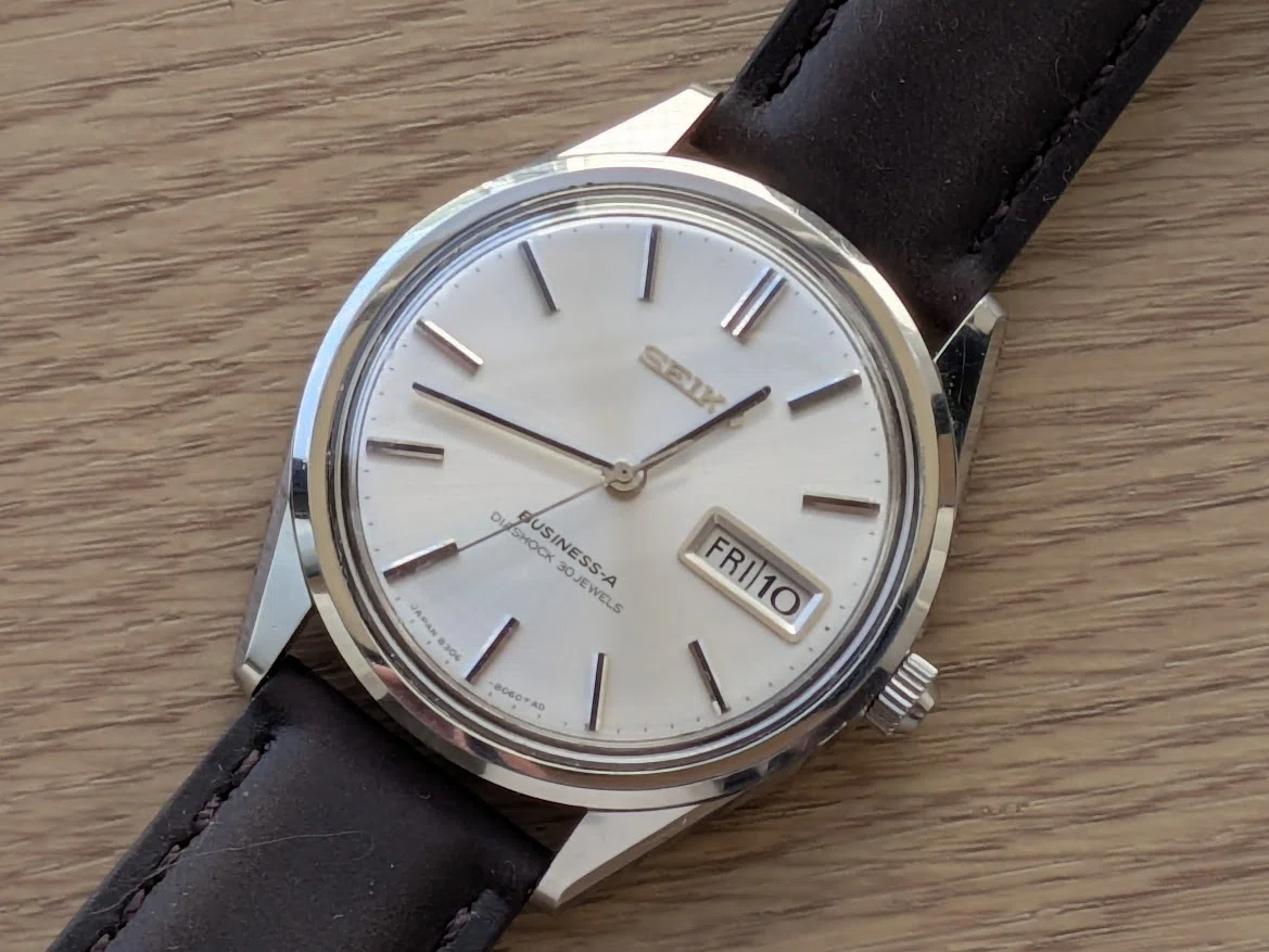 No.342 | Seiko | 8306-8020 | あちこち外れないのよ…な時計｜とある猫好き