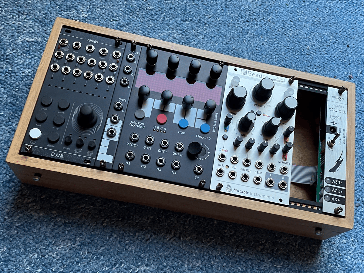 SdkcInstruments 16n Midiコントローラー モジュラーシンセ SdkcInstruments 16n Midiコントローラー モジュラーシンセ