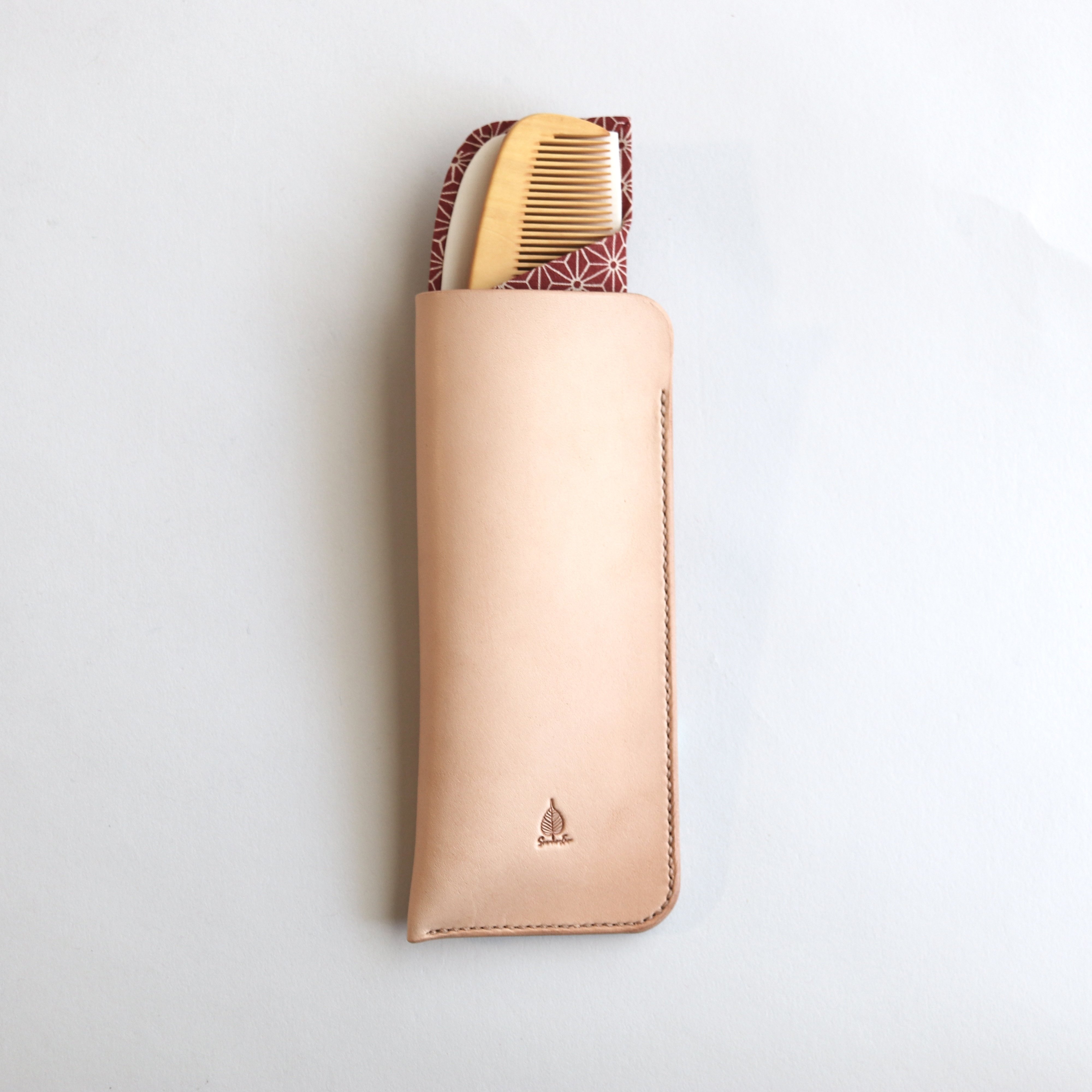 よのや櫛舗さんの櫛専用ケース｜草木染レザーSou-no-Iro