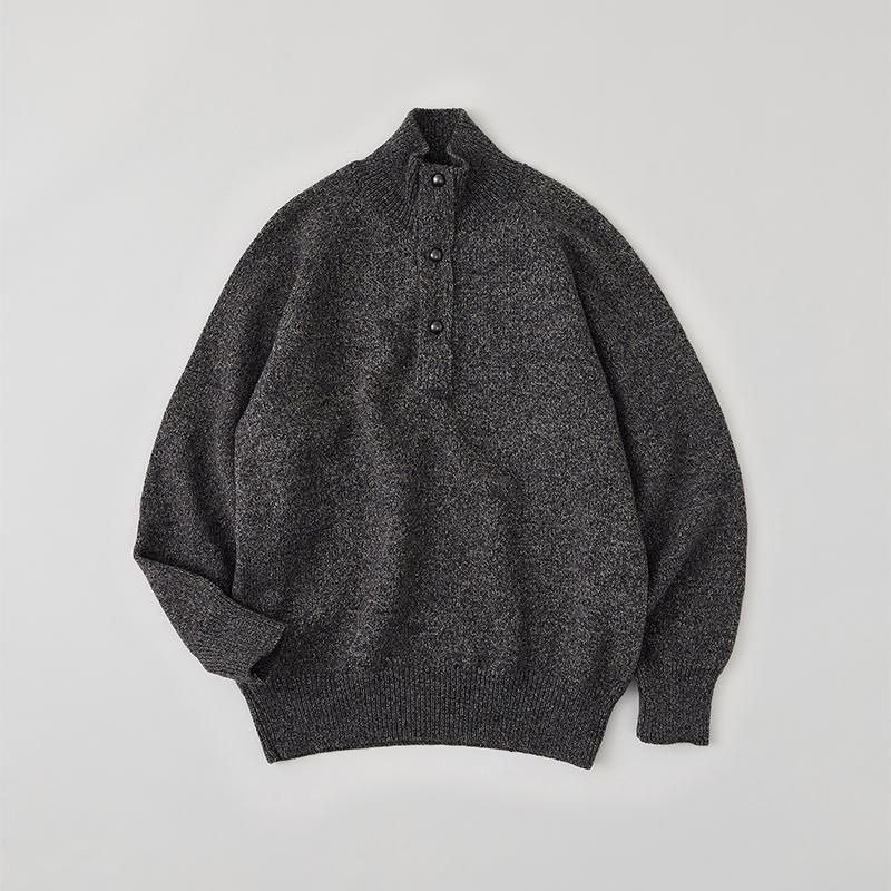 ハイネックビーチニットで過ごす、秋冬の新定番。【10/11(土)12