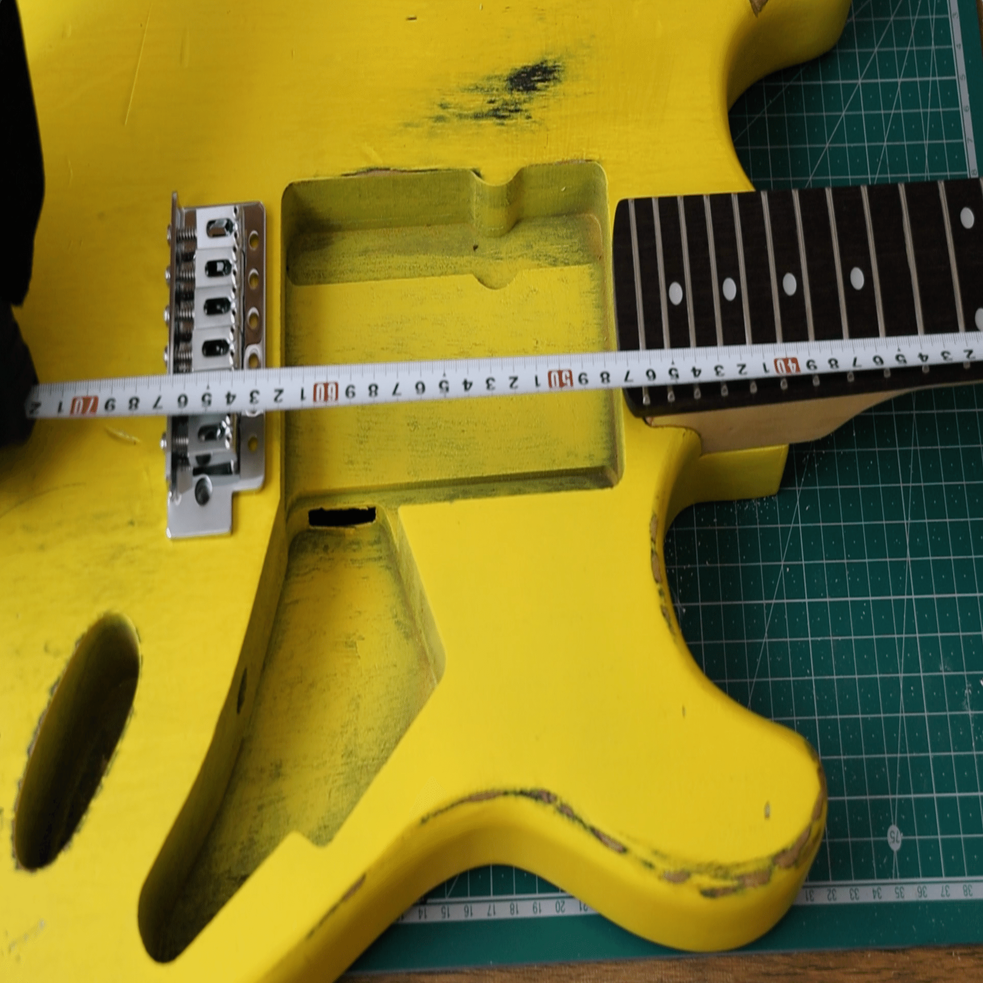 初めてのコンポーネントギター その4 ネック取り付け編｜Croquette