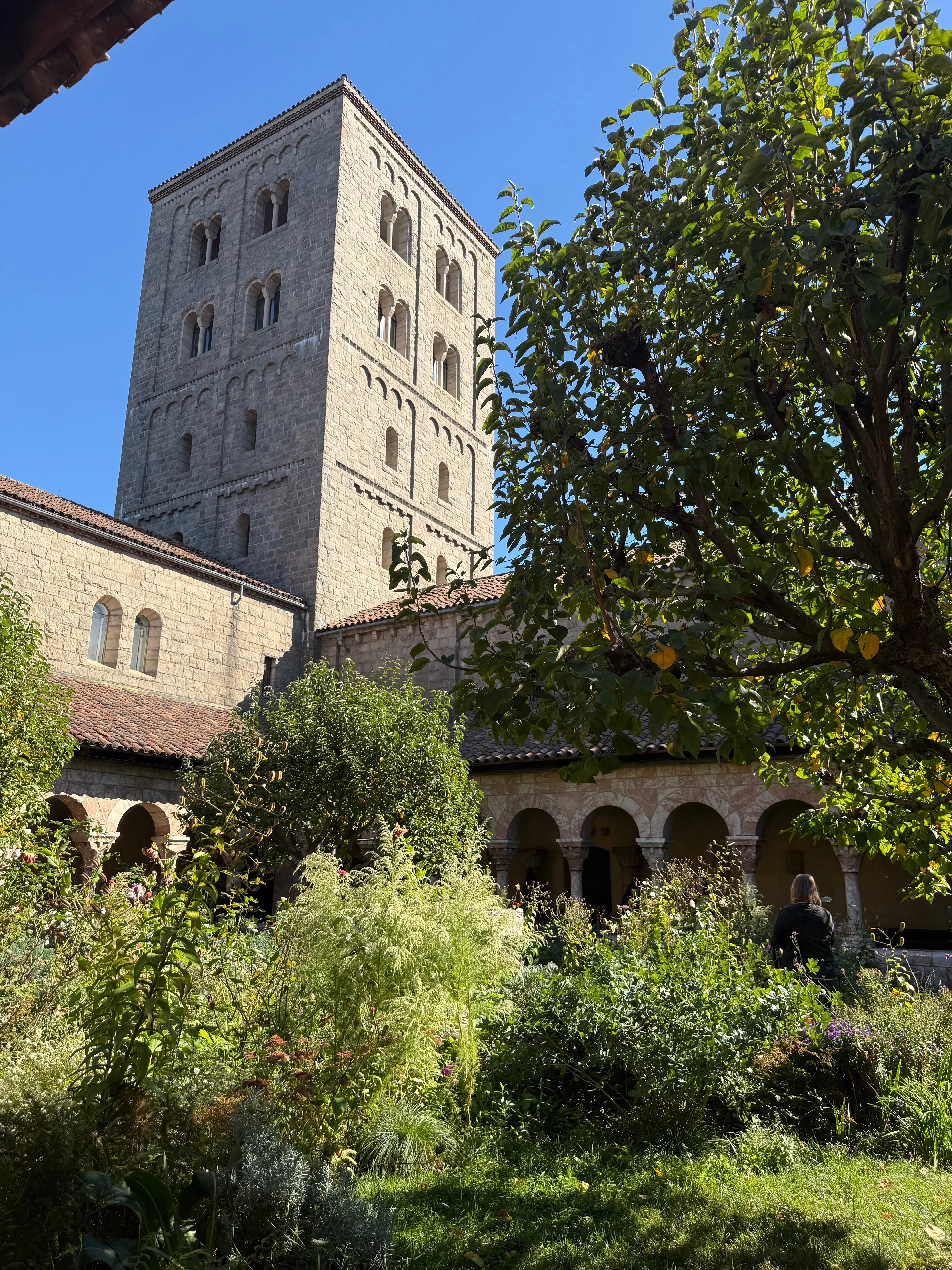 静寂の時間が流れる美術館 ― The Met Cloisters【ニューヨーク