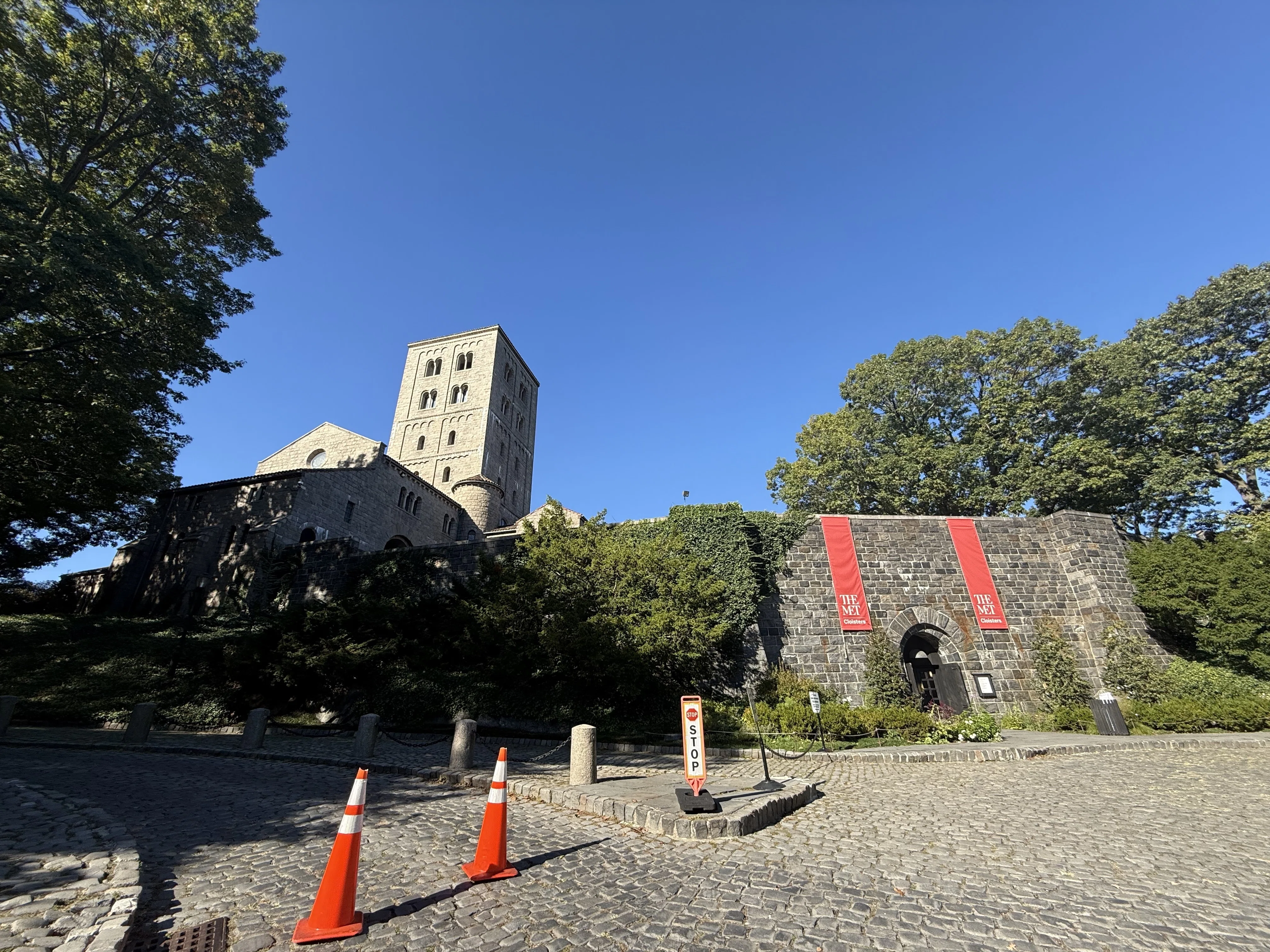 静寂の時間が流れる美術館 ― The Met Cloisters【ニューヨーク