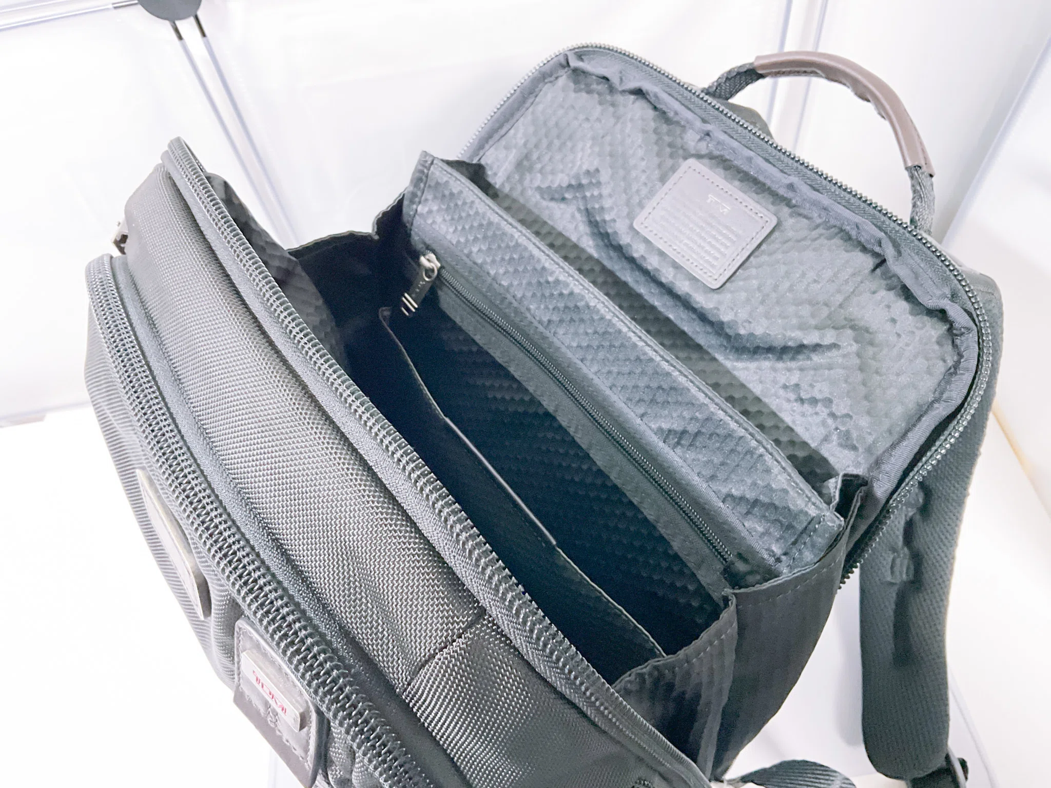 バッグ TUMI Alpha Bravo Knox 92681BH TUMI 22681HKH Alpha Bravo