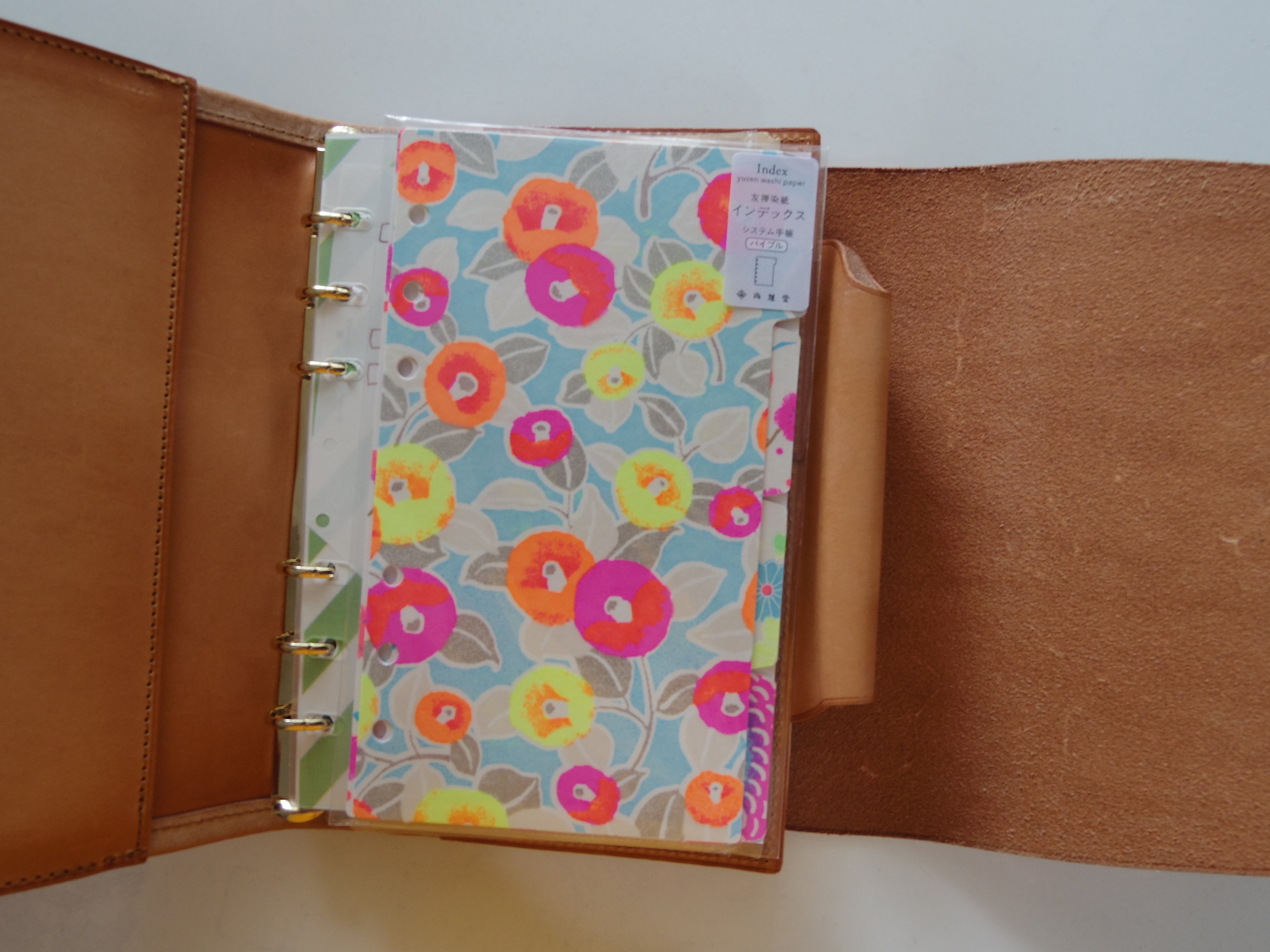 システム手帳サロン2025へ、PLOTTERテンペスティ｜手帳Q子