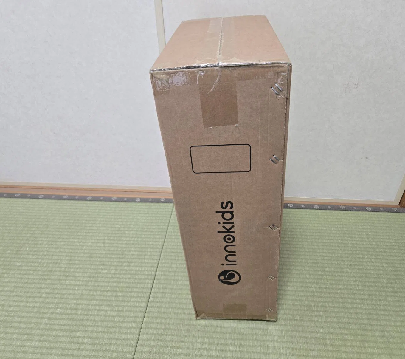 軽自動車にもぴったり!折りたたみ式チャイルドシートを買いました 軽自動車にもぴったり!折りたたみ式チャイルドシートを買いました