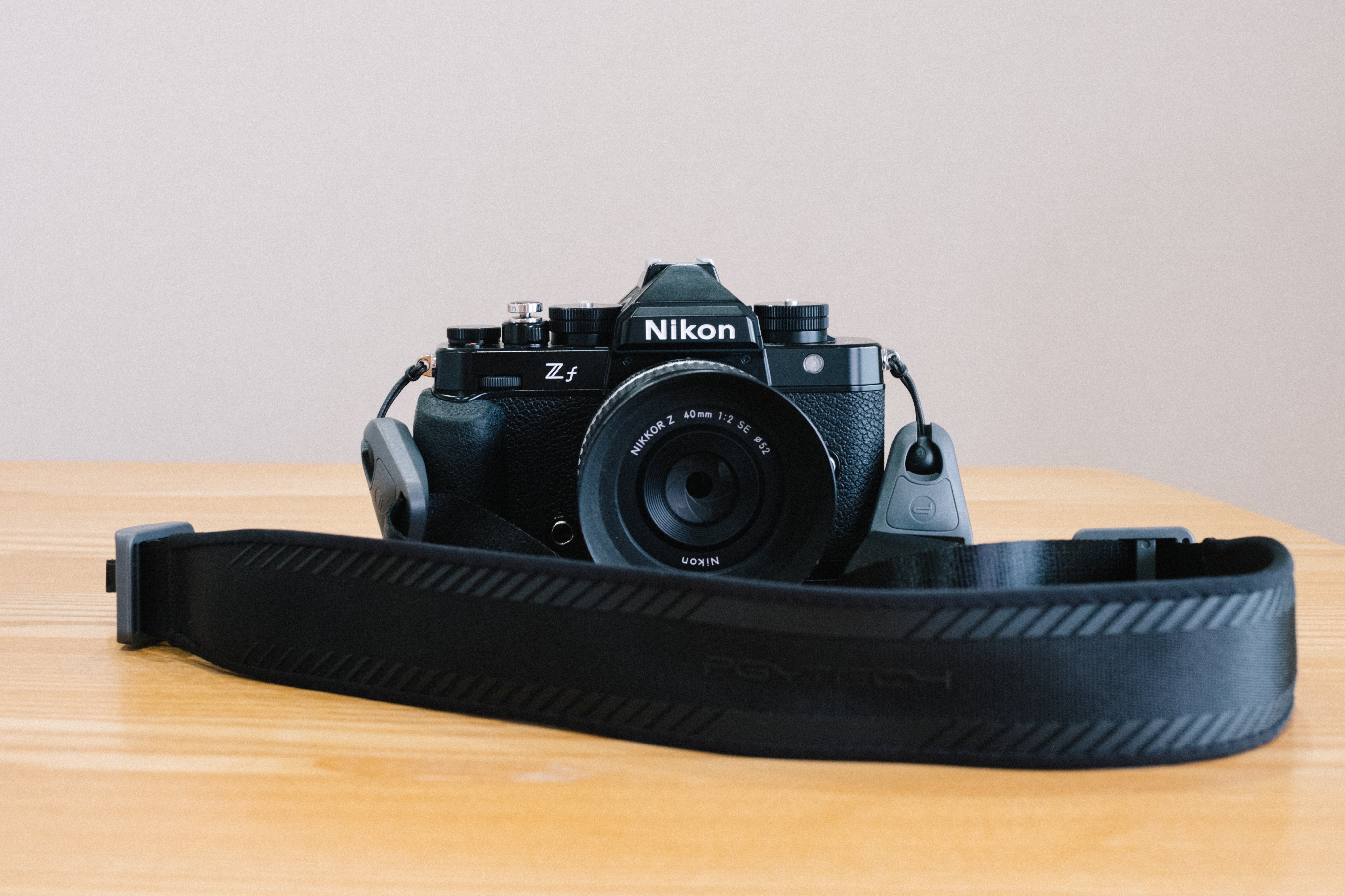 Nikon Zfのストラップをあれやこれやした話｜Sengo