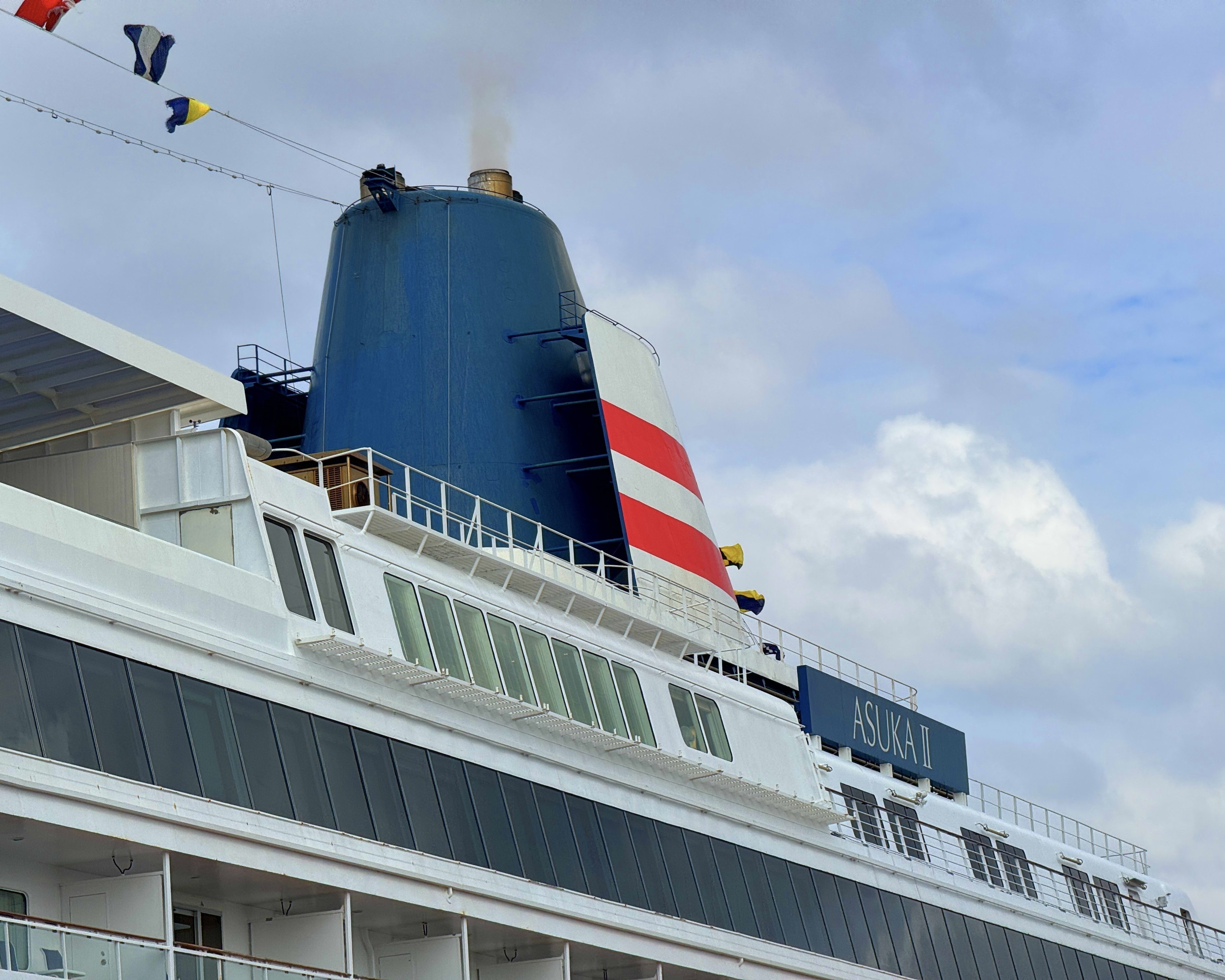 F6 横浜大さん橋から見た、飛鳥Ⅱ F6 横浜大さん橋から見た、飛鳥Ⅱ F6 横浜大さん橋から見た