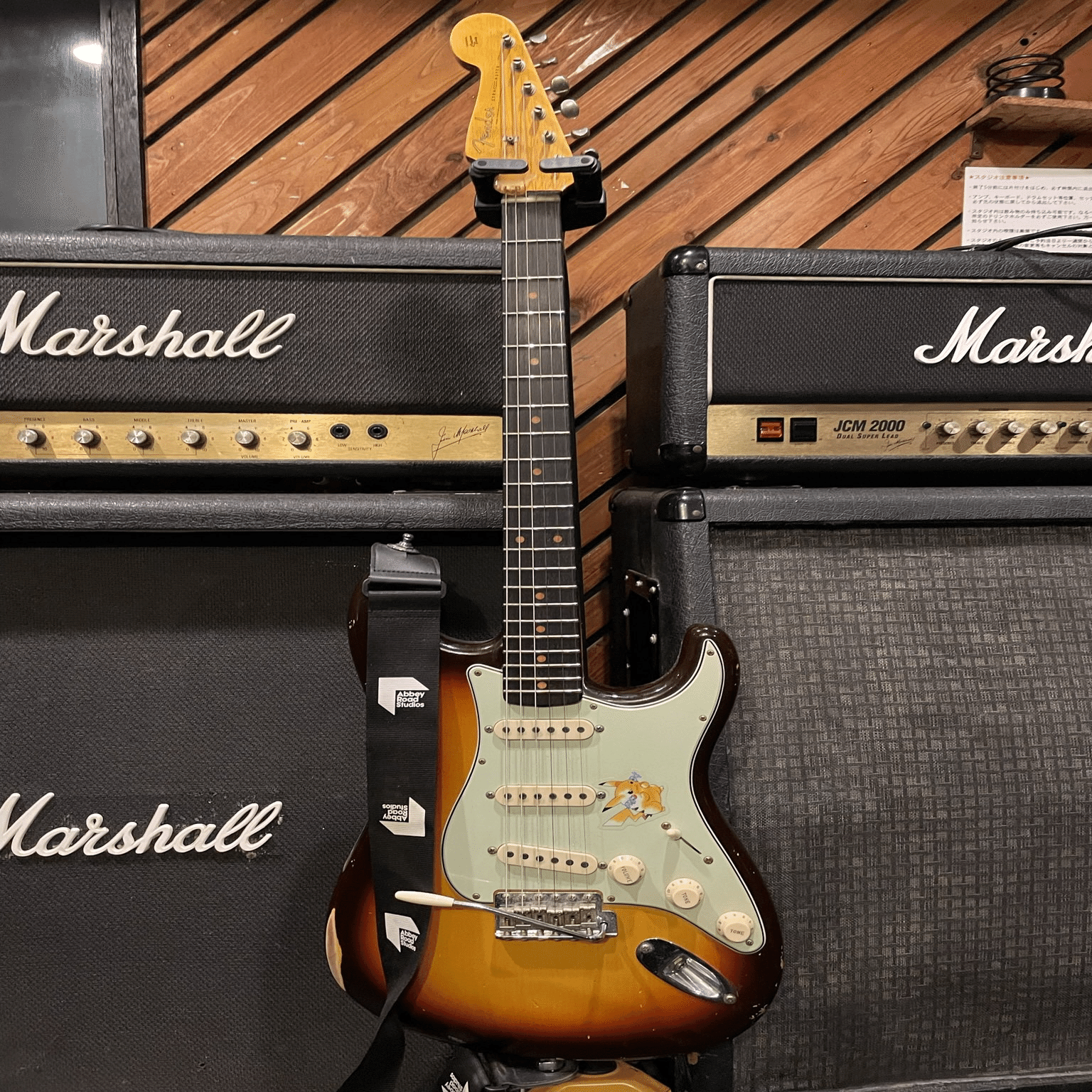 【変態仕様】リバースヘッド　レフティー　ストラト フェンダーのMade in Japan Traditionalシリーズより、リバース