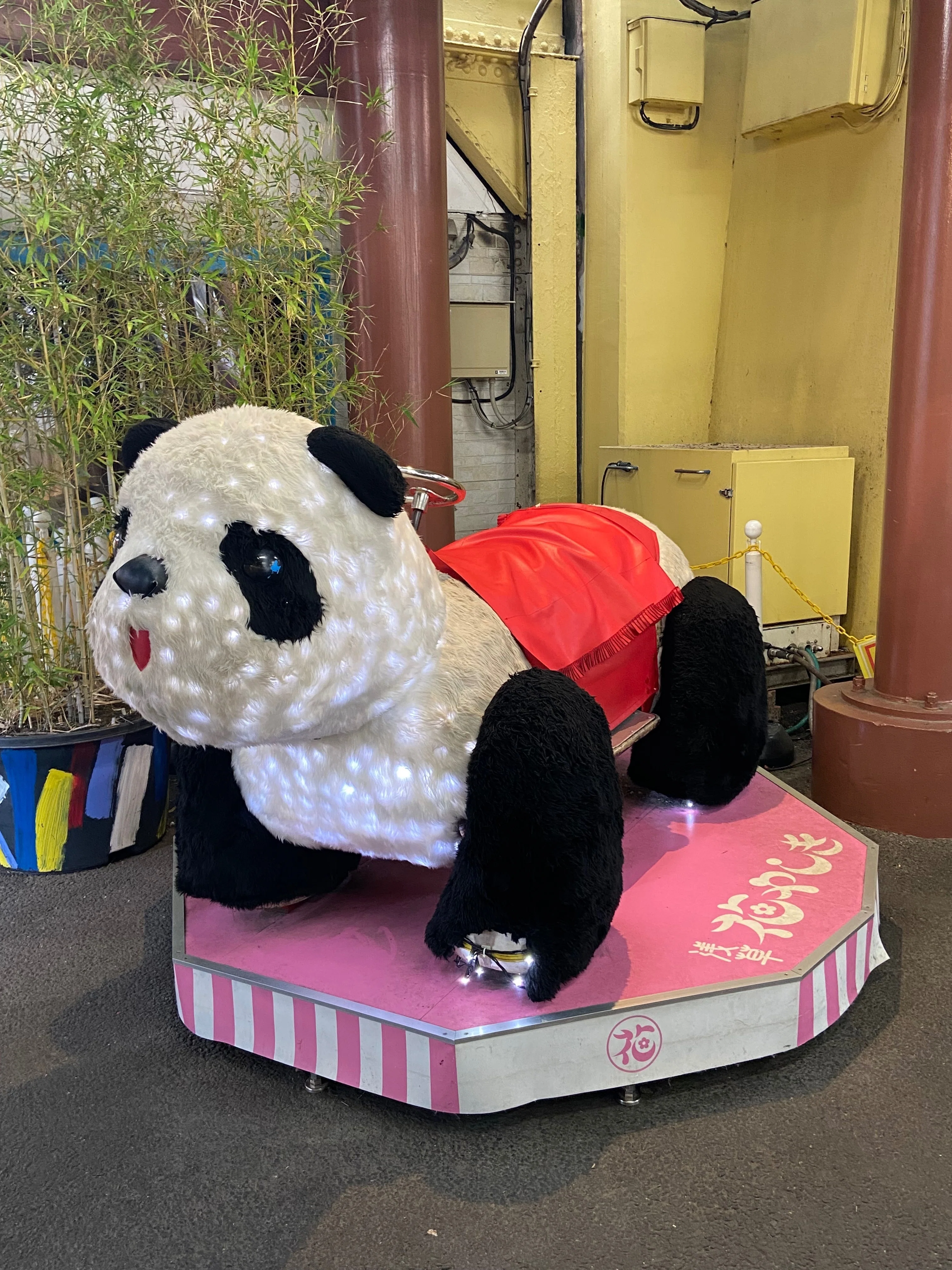 🐼パンダもなかZINE制作記③】浅草の老舗遊園地で楽しめるフードの魅力