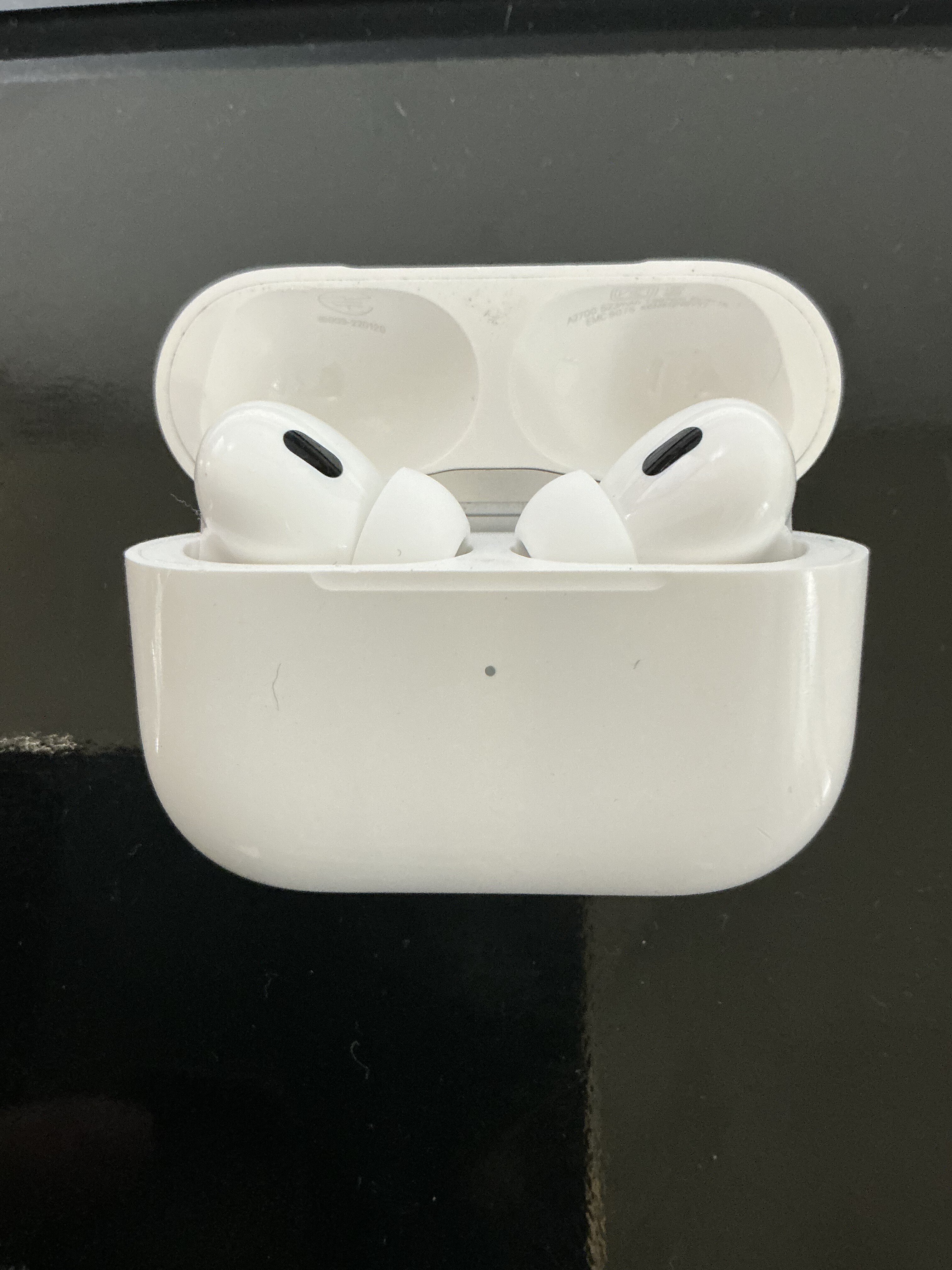 AirPods初めて買った！中古だけどね｜りょーた（ガジェオタ）