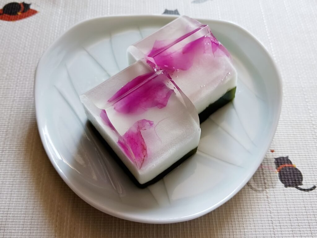 和菓子技法 第四巻 葛菓子・錦玉・羊羹 主婦の友社 和菓子技法 第四巻 葛菓子・錦玉・羊羹 主婦の友社 - メルカリ