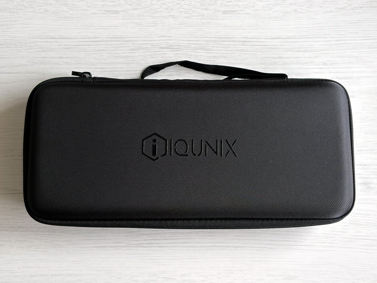 IQUNIX MQ80 ブラック iQunix（アイキューニックス） MQ80 アルミニウム ロープロファイル