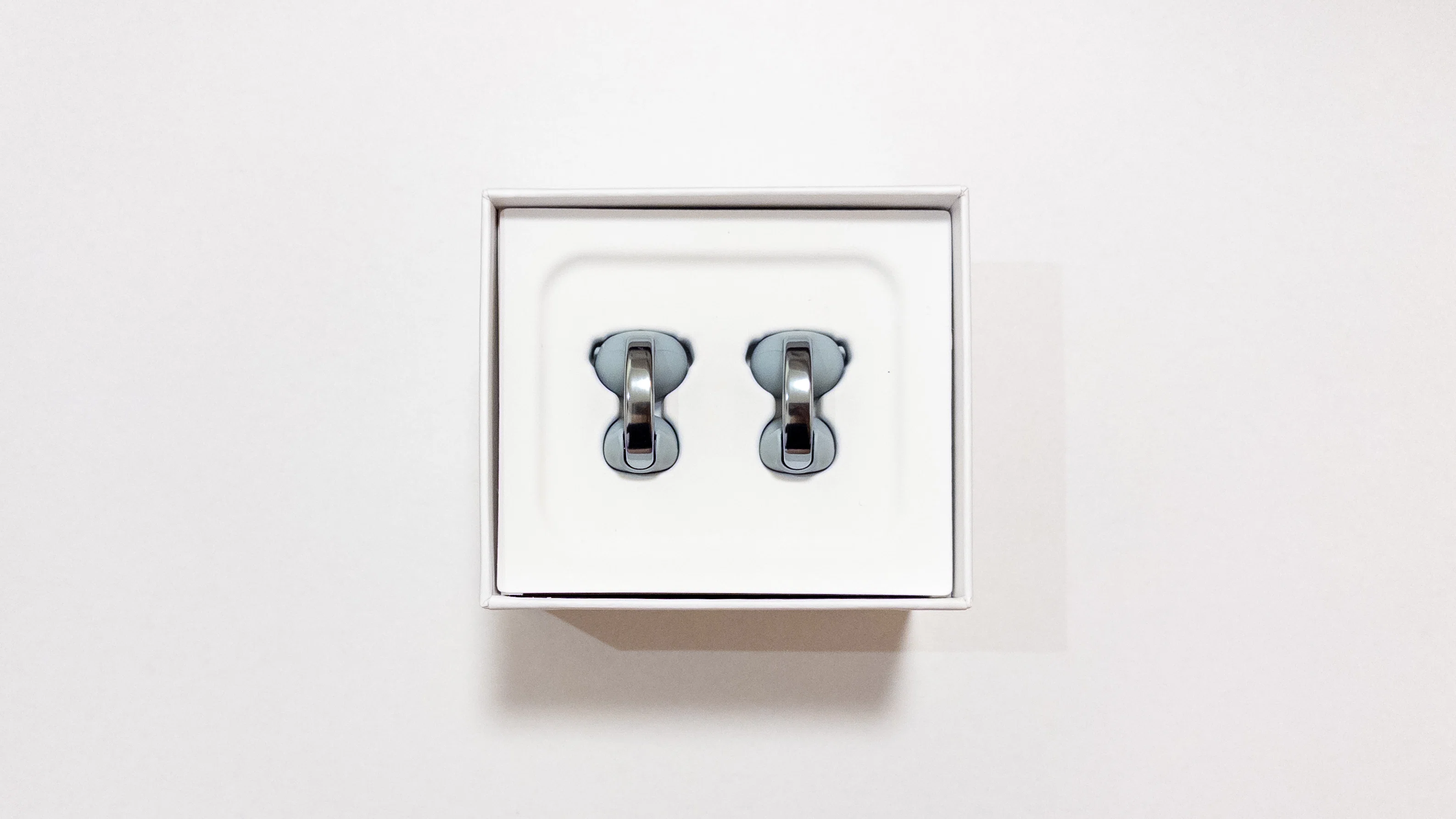 イヤーカフ型イヤホン Victor HA-NP1T買ってみた｜AirPods, Shokzとも