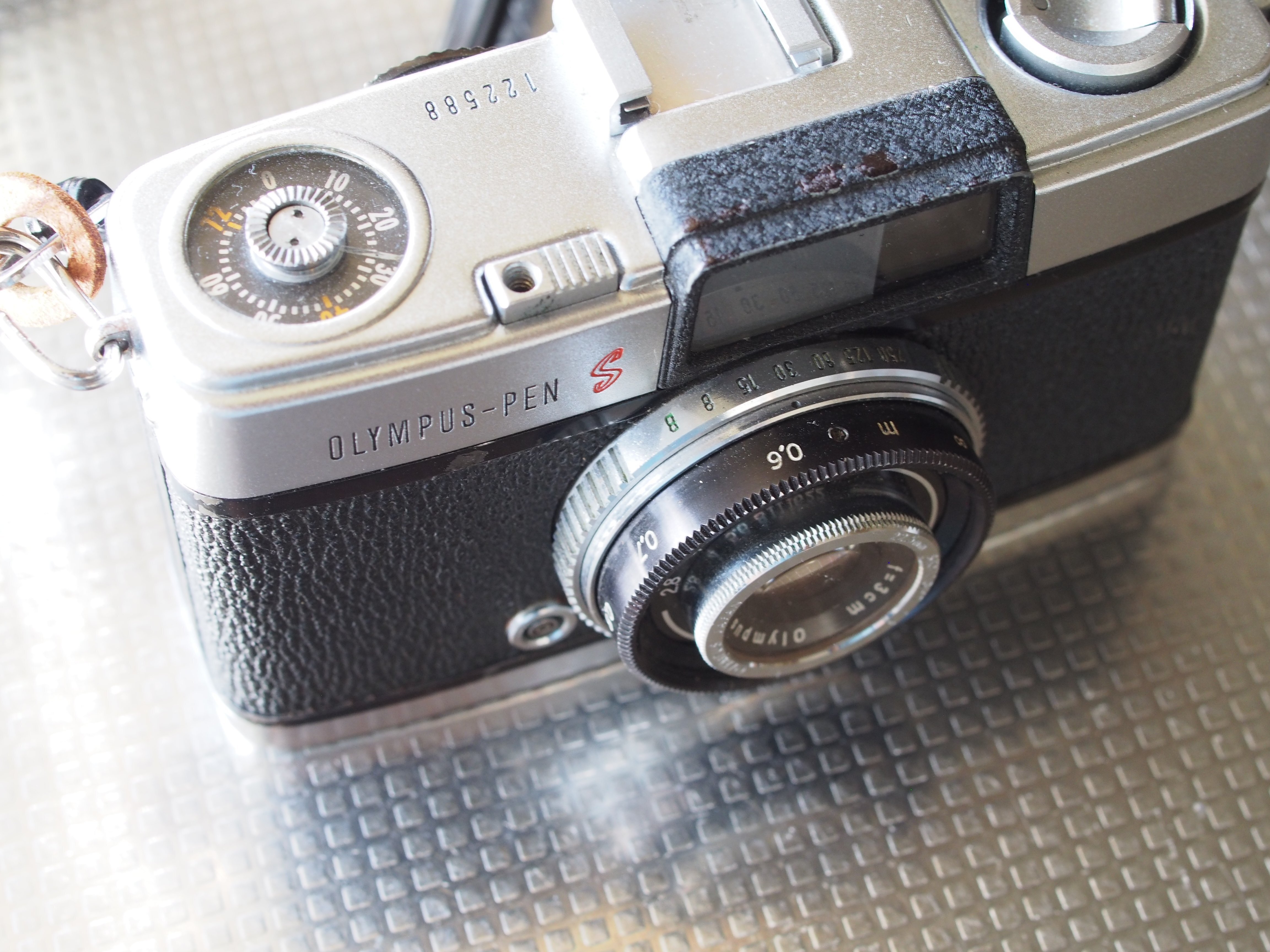 PENの最低撮影距離の謎(その1)｜cherubino