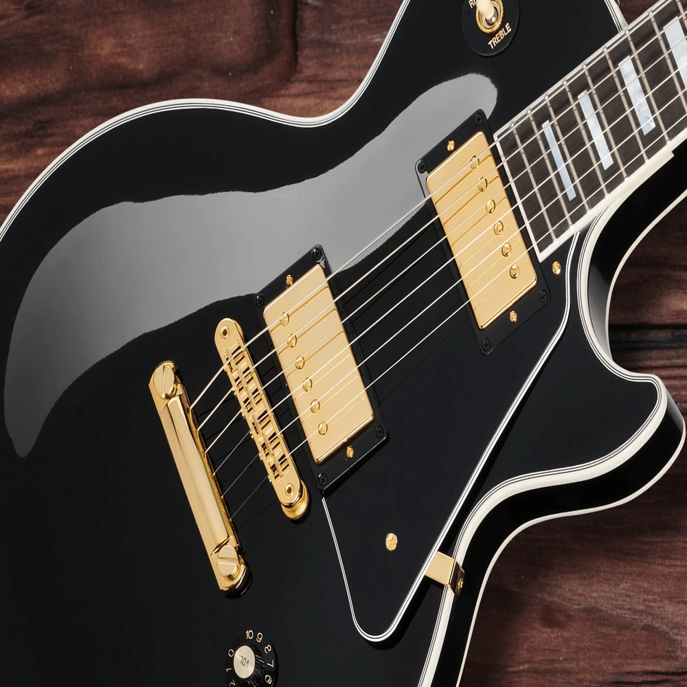 大注目のギブソン「Les Paul Custom 70s」の中でも一番人気のエボニー