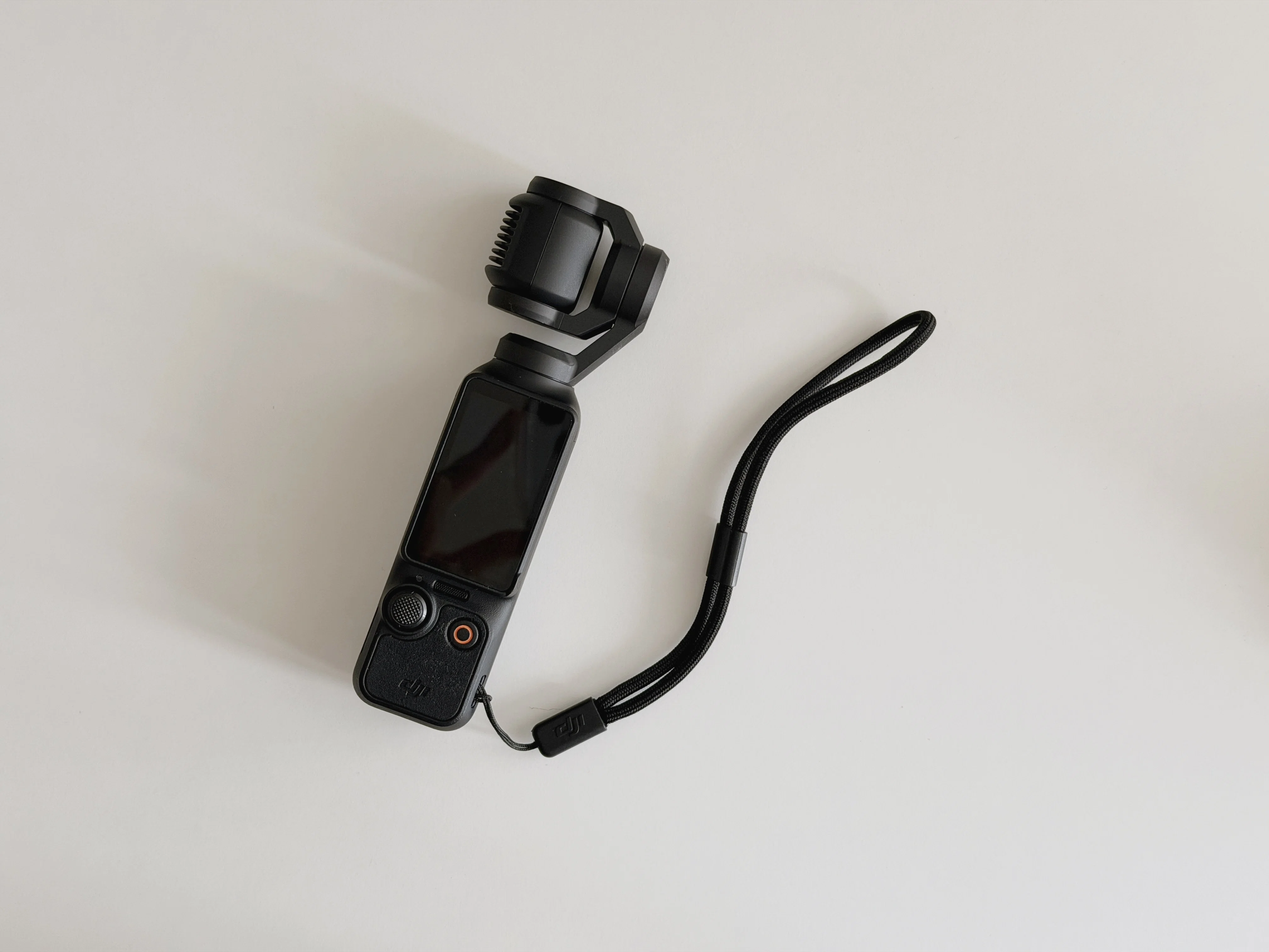 vlog撮影用カメラはiPhoneが一番だと思ってた｜亀山ルカ
