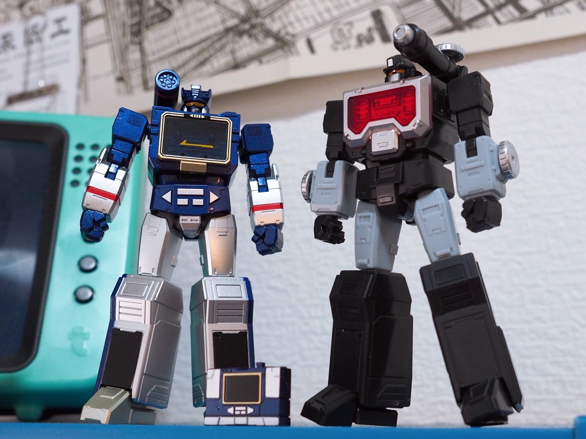 AULDEYのサウンドウェーブ＆マグニフィカス到着｜TFの写真｜えかわかなこ