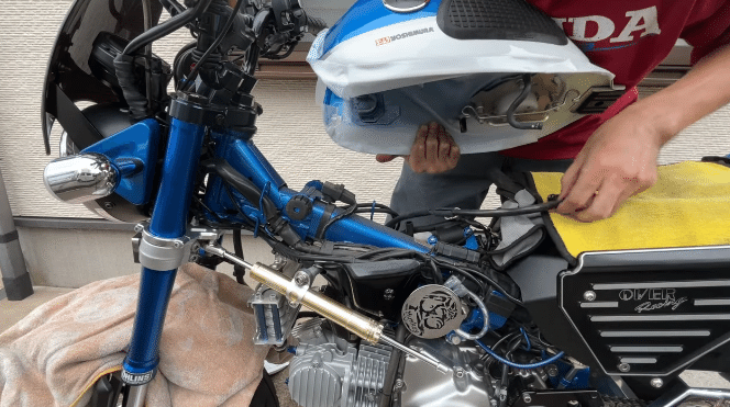 モンキー125】燃料タンクの外し方｜初心者でも出来る！｜MONKEY125