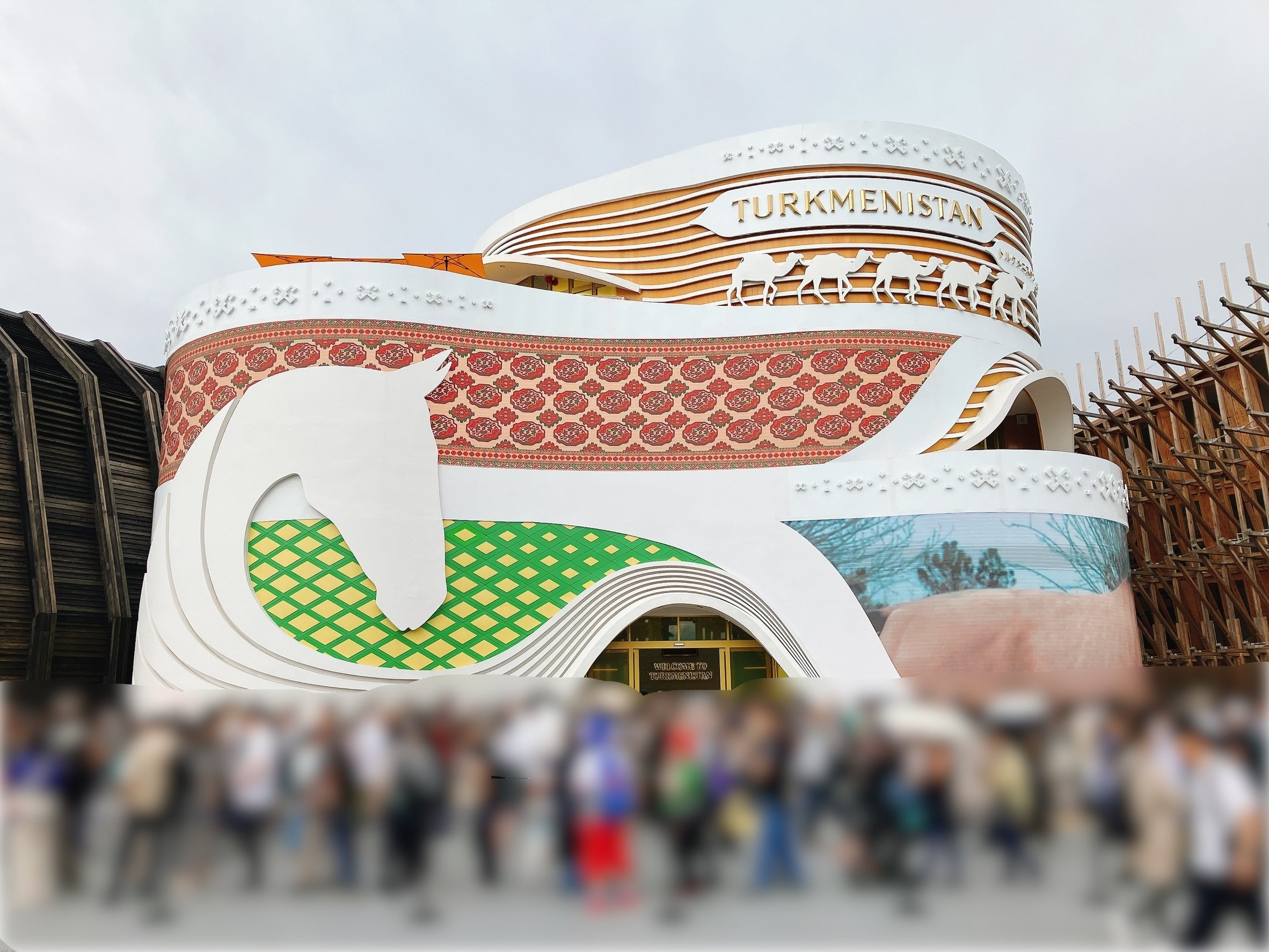 ある北陸民の見た大阪万博① チェコ館｜村崎柘榴