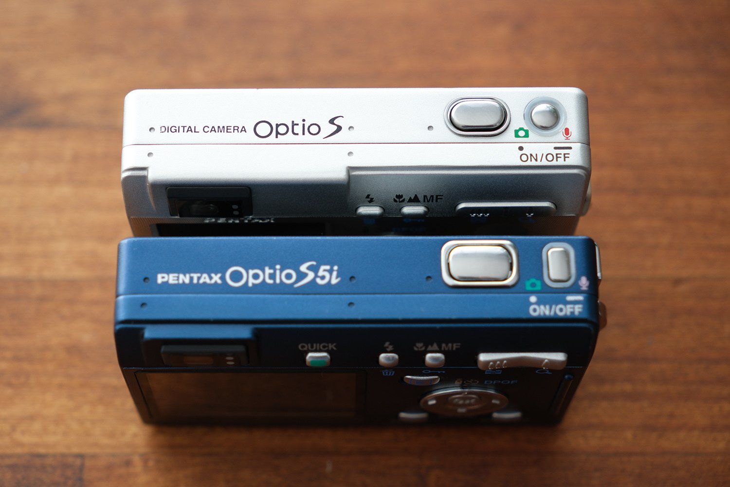 オールドコンデジの世界】PENTAX Optio S5i ・超コンパクトな