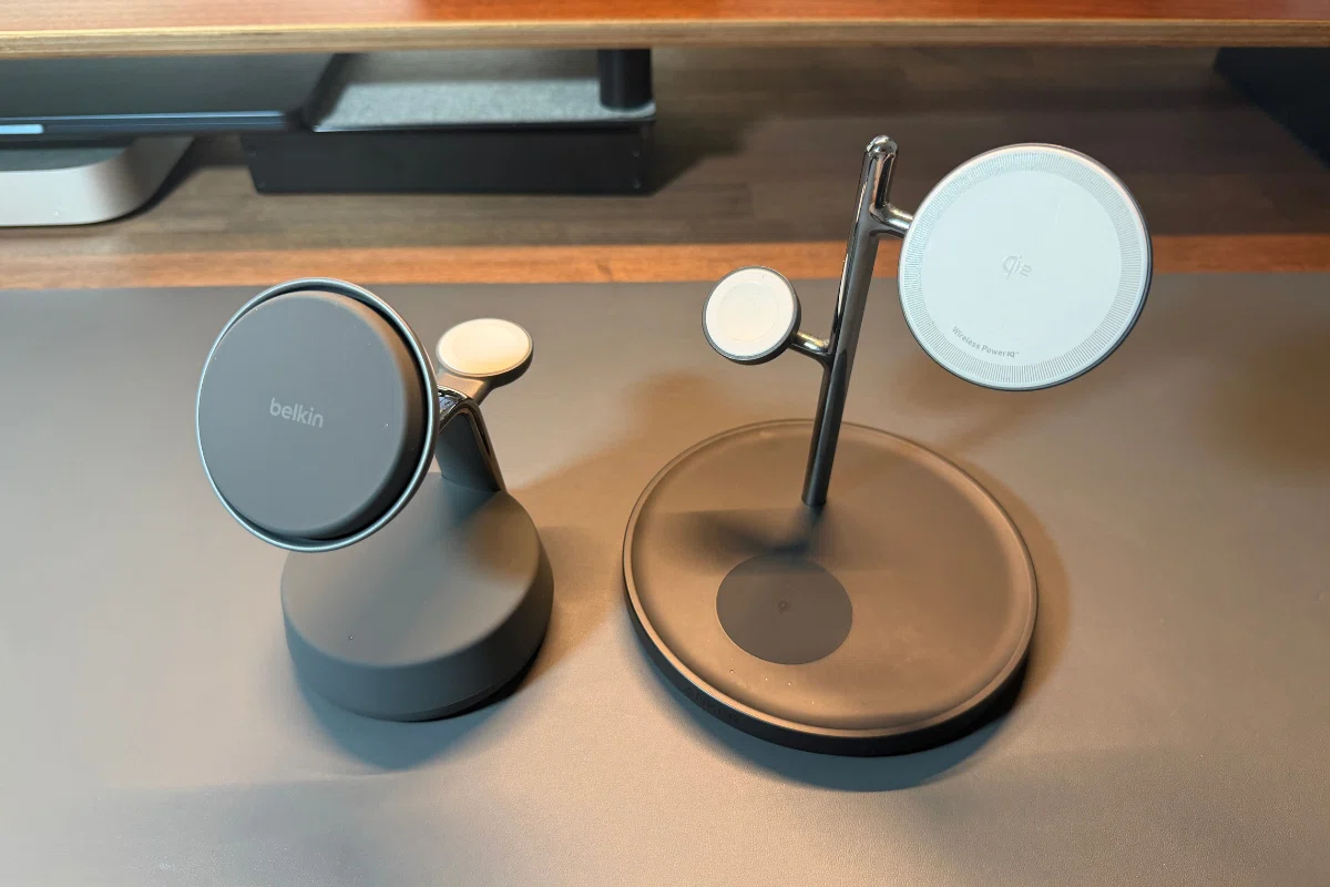 Belkin Qi2 25W ワイヤレス充電器 3 in 1でデスク革命。3種の神器を同時最速で充電する快感