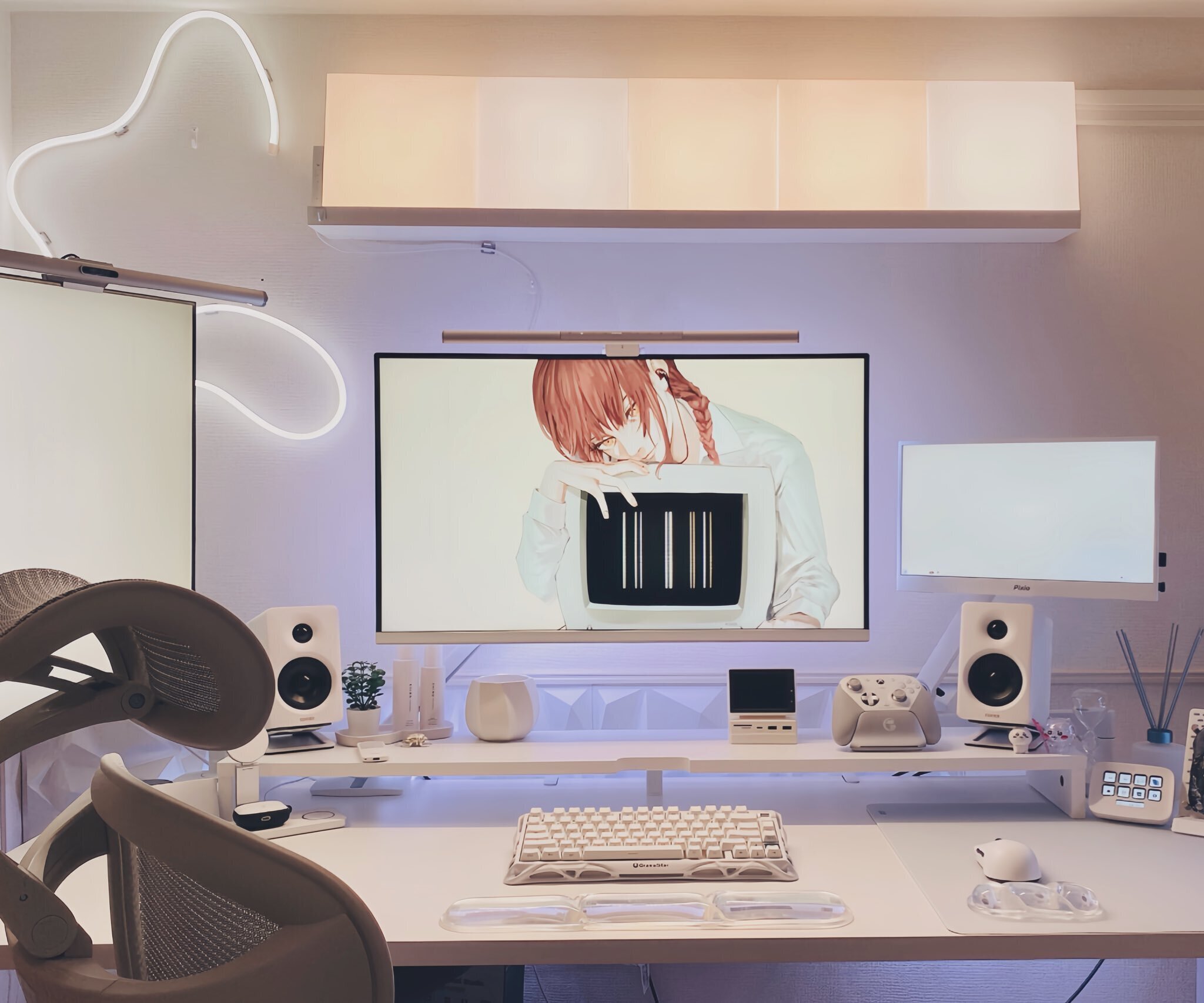 台湾発のおすすめ 電動昇降デスク レビュー｜おしゃれ×静音×高機能な白