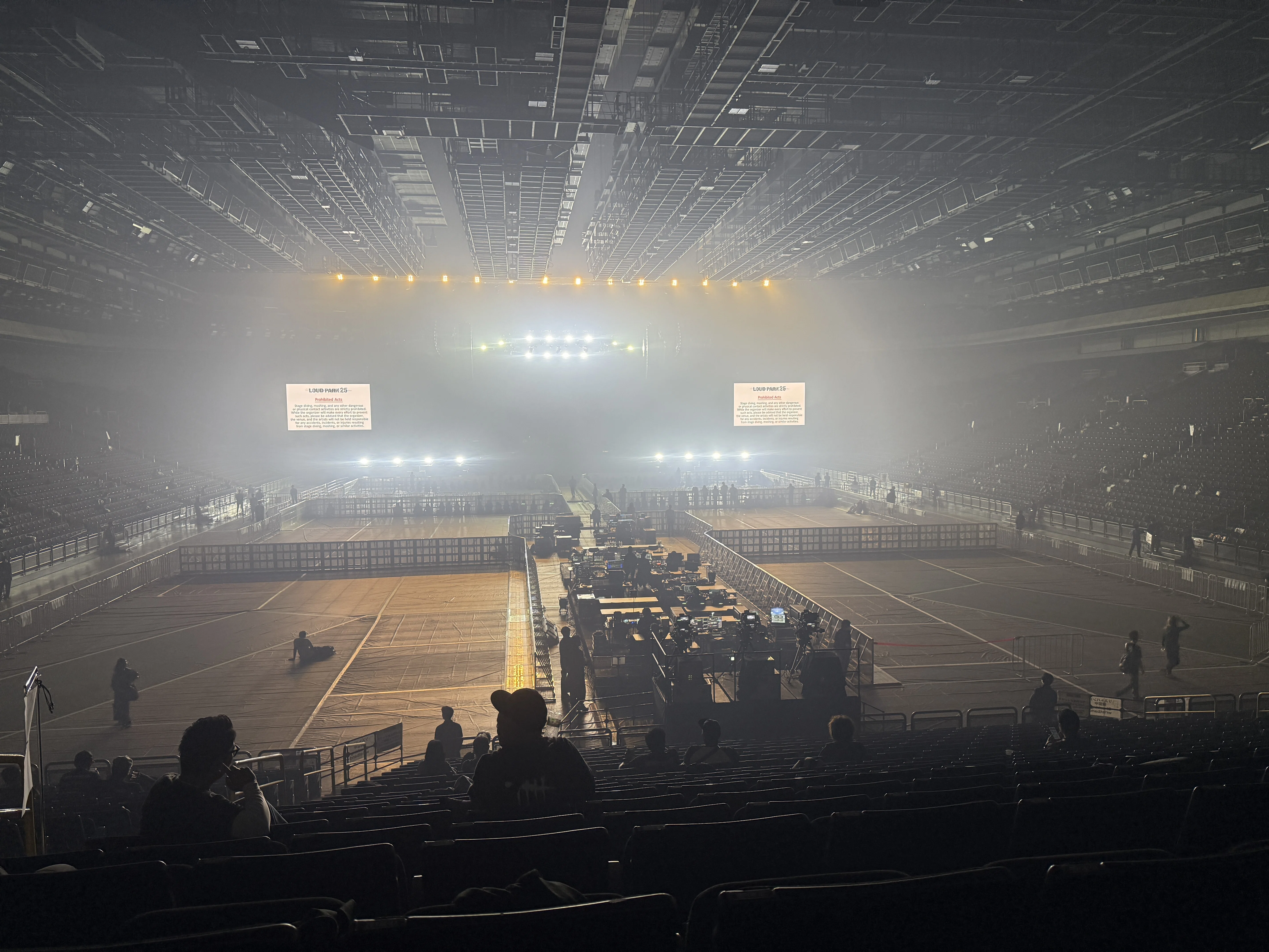 フェス参戦レポ／秋の鋼鉄重金属祭「LOUD PARK 25」に行ってきた｜たろ