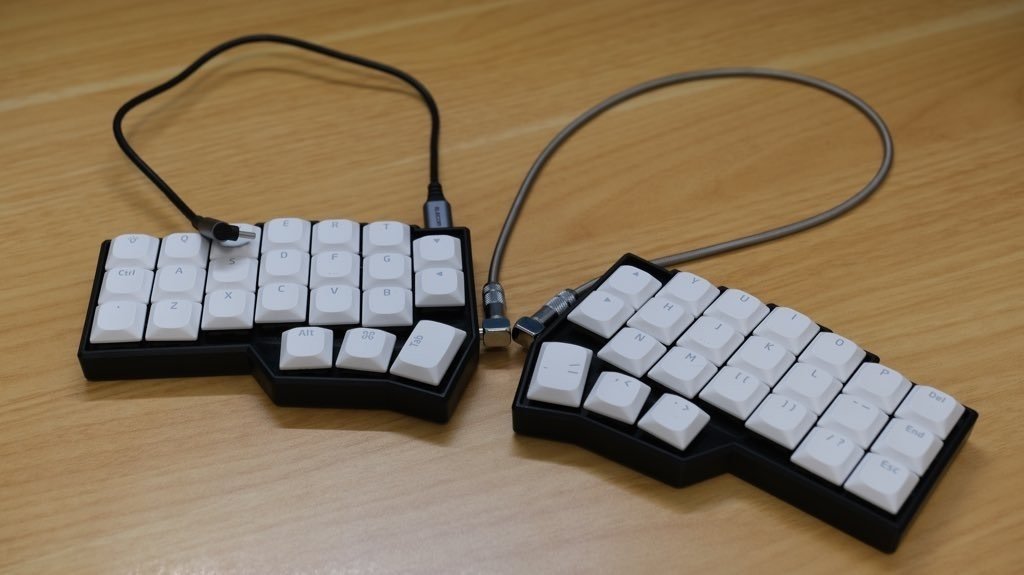 分割キーボードを使って感じたデメリットを思いつく限り挙げてみる