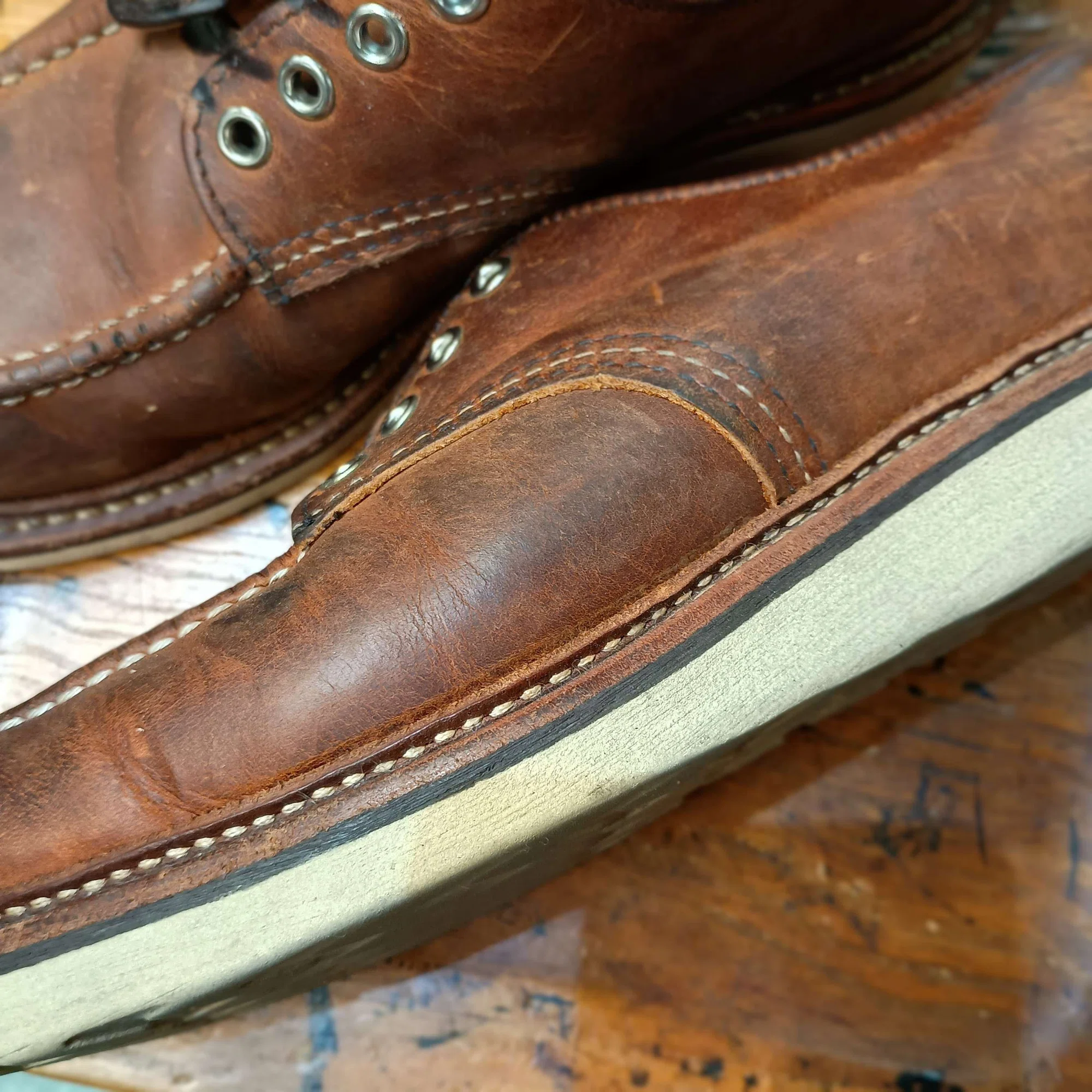 Resole/ソールカスタム】Red Wing#8095 Moc Toe OX+vibram#4014｜CREA 