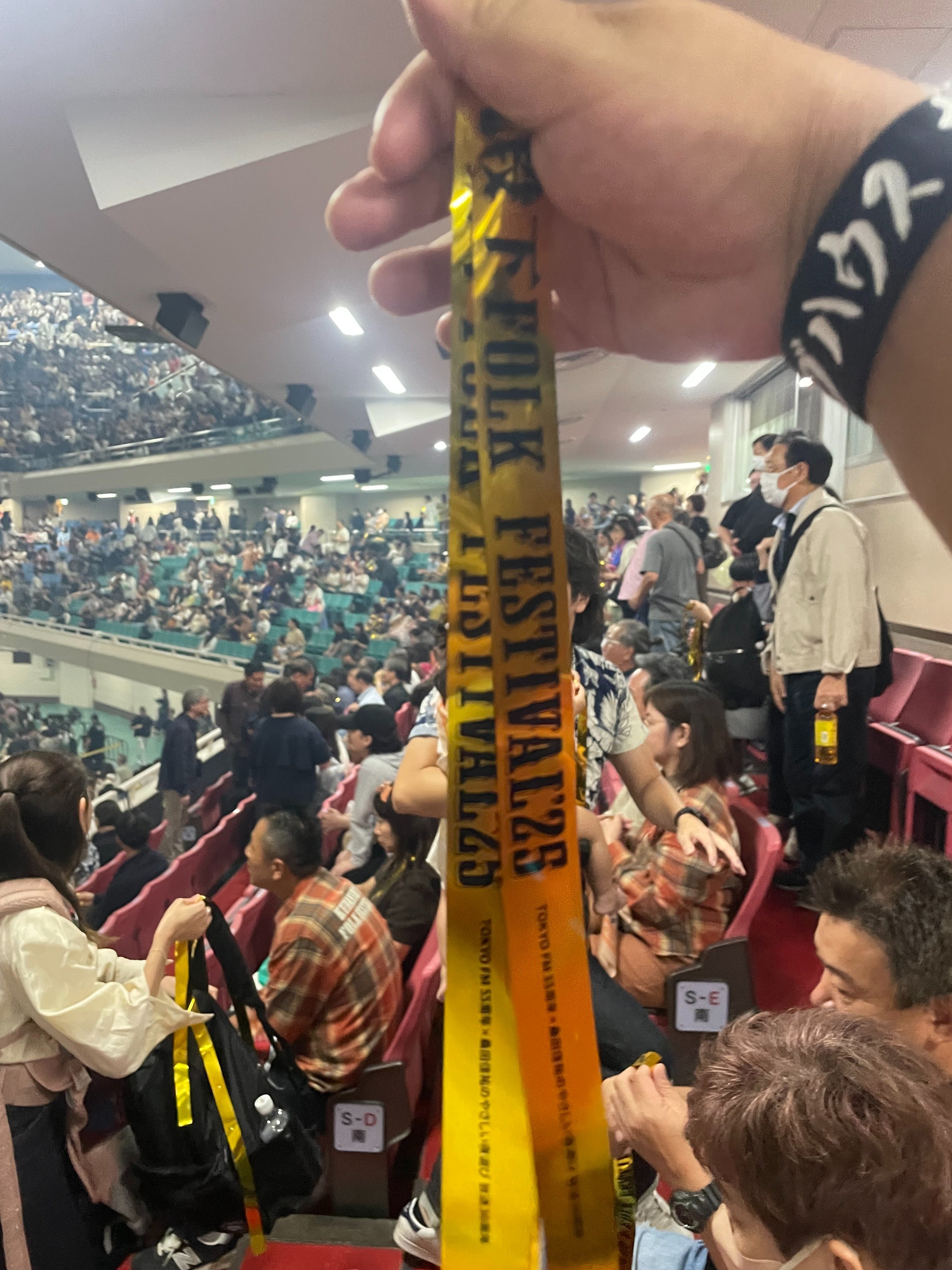 秋の“伝説級”フォーク・フェス、60,000文字越え！ライブ完全実況