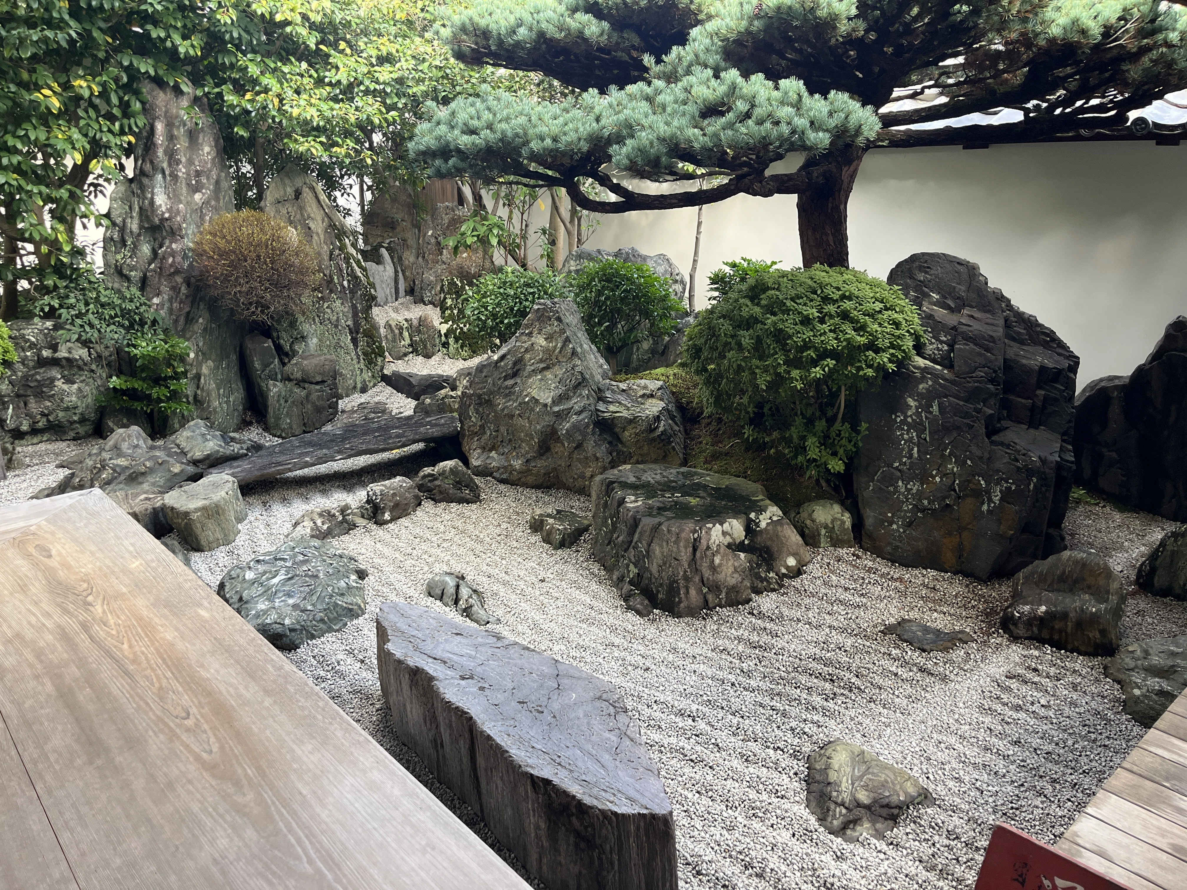 民国　寿山凍石　庭園仙人図印一対　名人印(F-240) 民国 寿山凍石 庭園仙人図印一対 名人印 【丙辰七月丁敬作】【甲戌仲夏