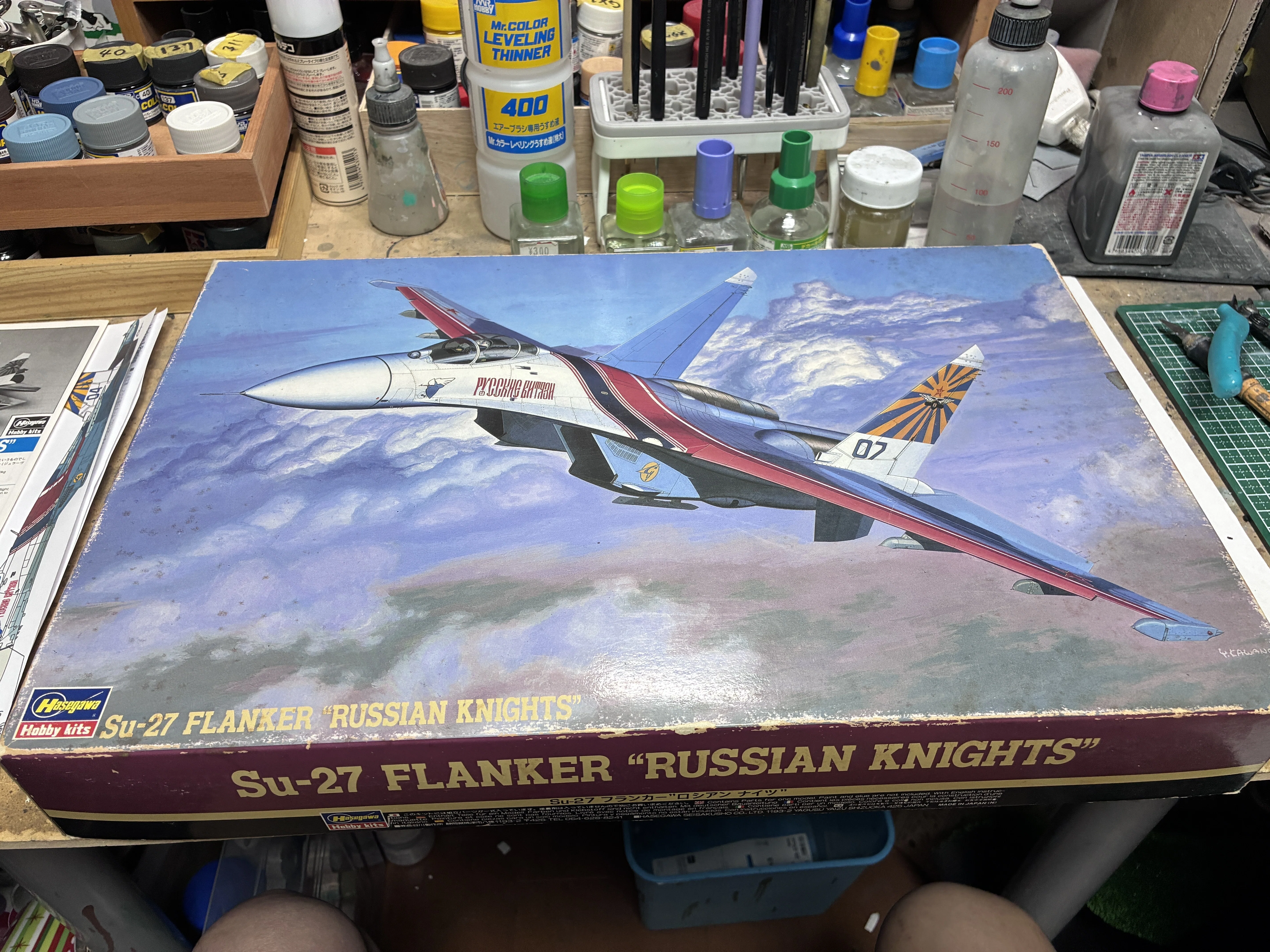 アクロバット機なのに汚し塗装？（ロシアンナイツ Su-27フランカー