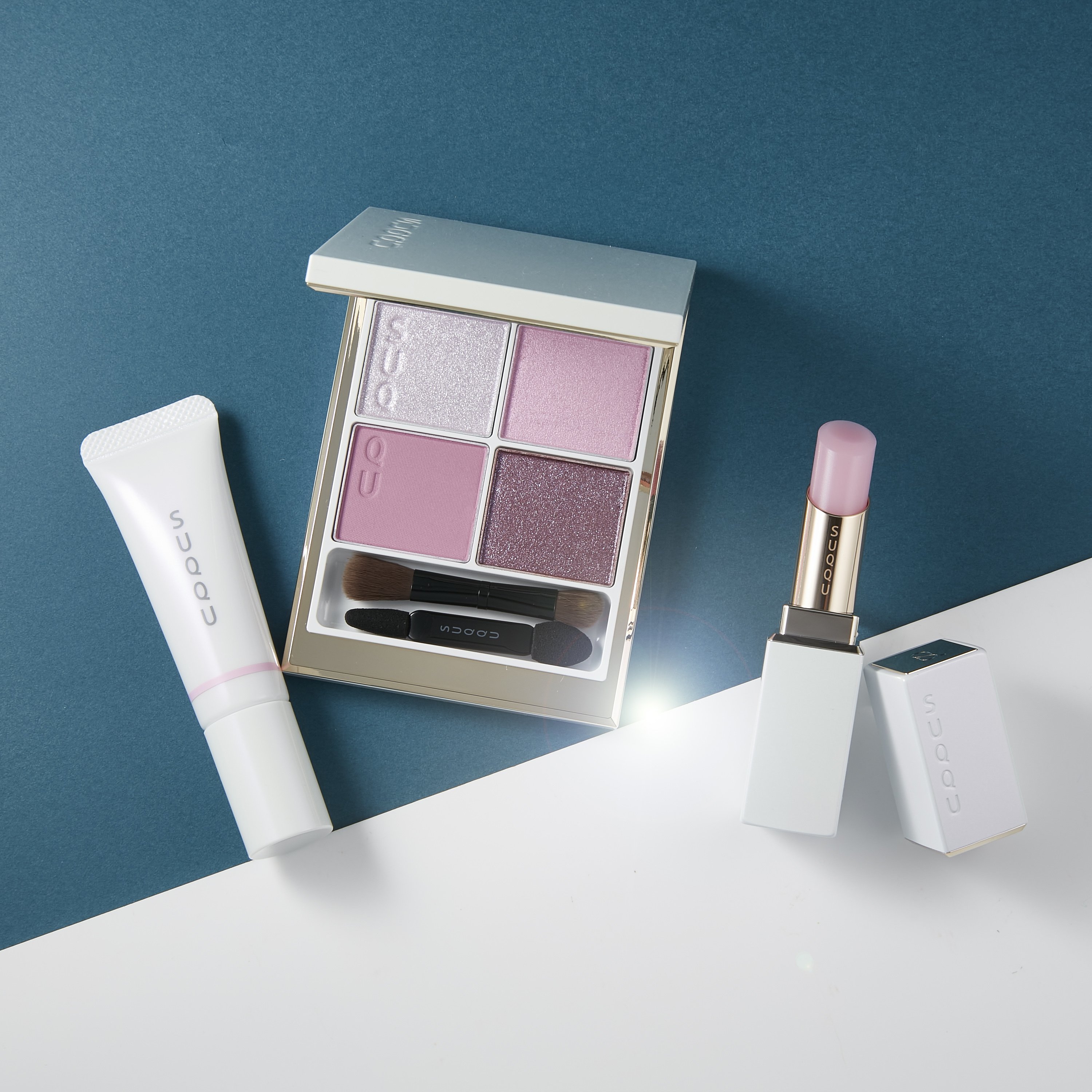 TOPICS！ “光のユーフォリア”へと誘うSUQQUの2025ホリデーコレクション