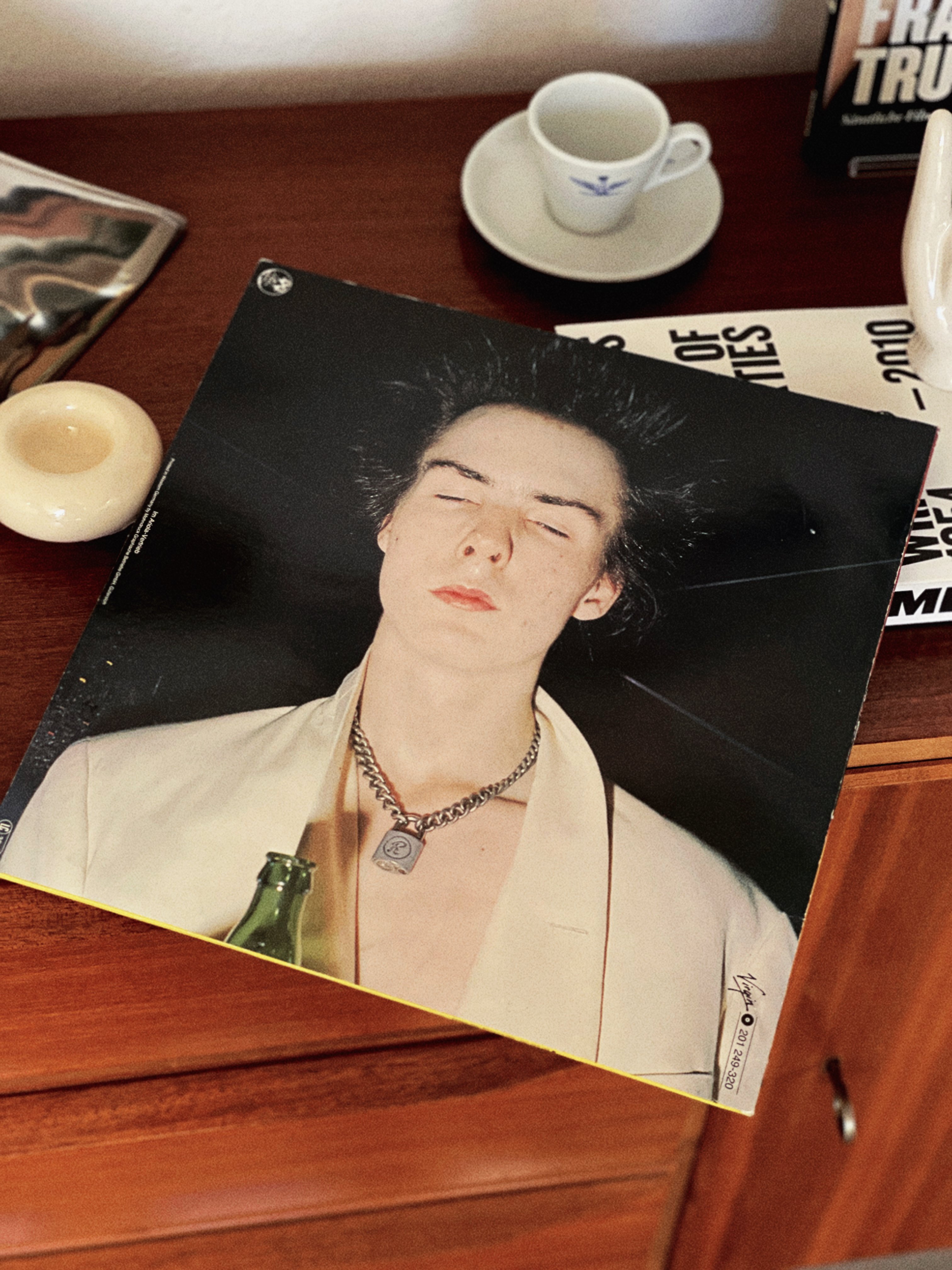 Ep.32】破滅の後に美は芽吹く──シド・ヴィシャスを追いかけたあの頃