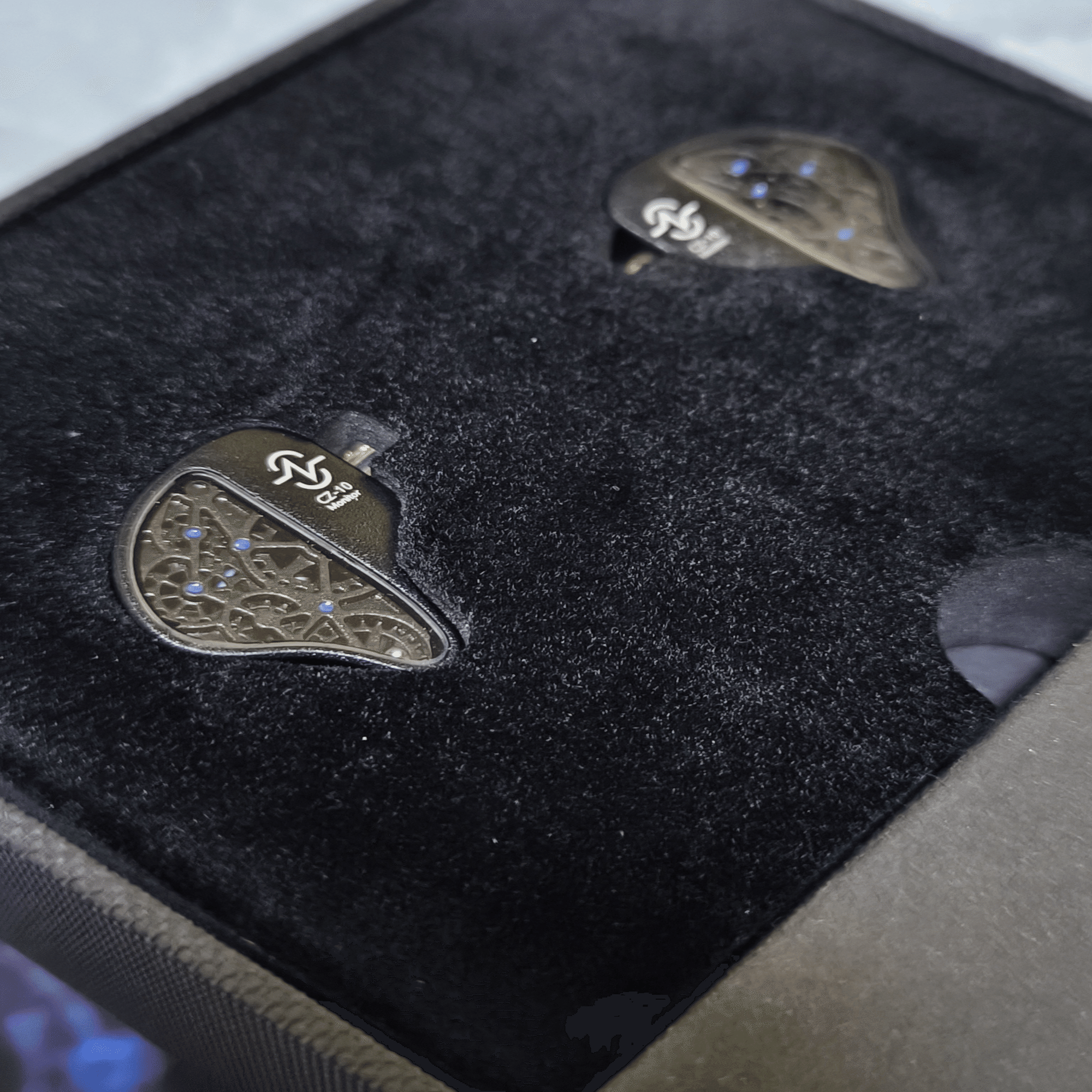 CCZ TIANGONG cz10（マイクなし）