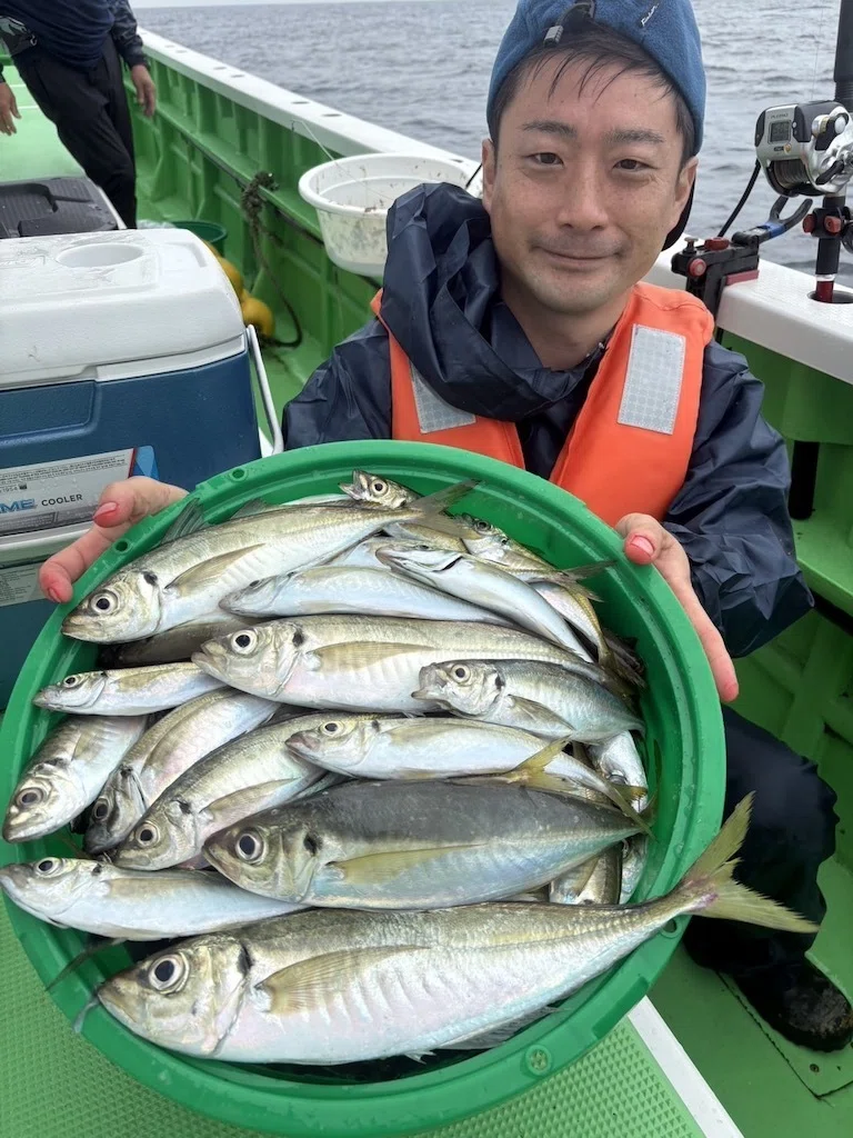 アジ】トップ54匹の50匹超え、初心者の方も好ヒット！最大30cm