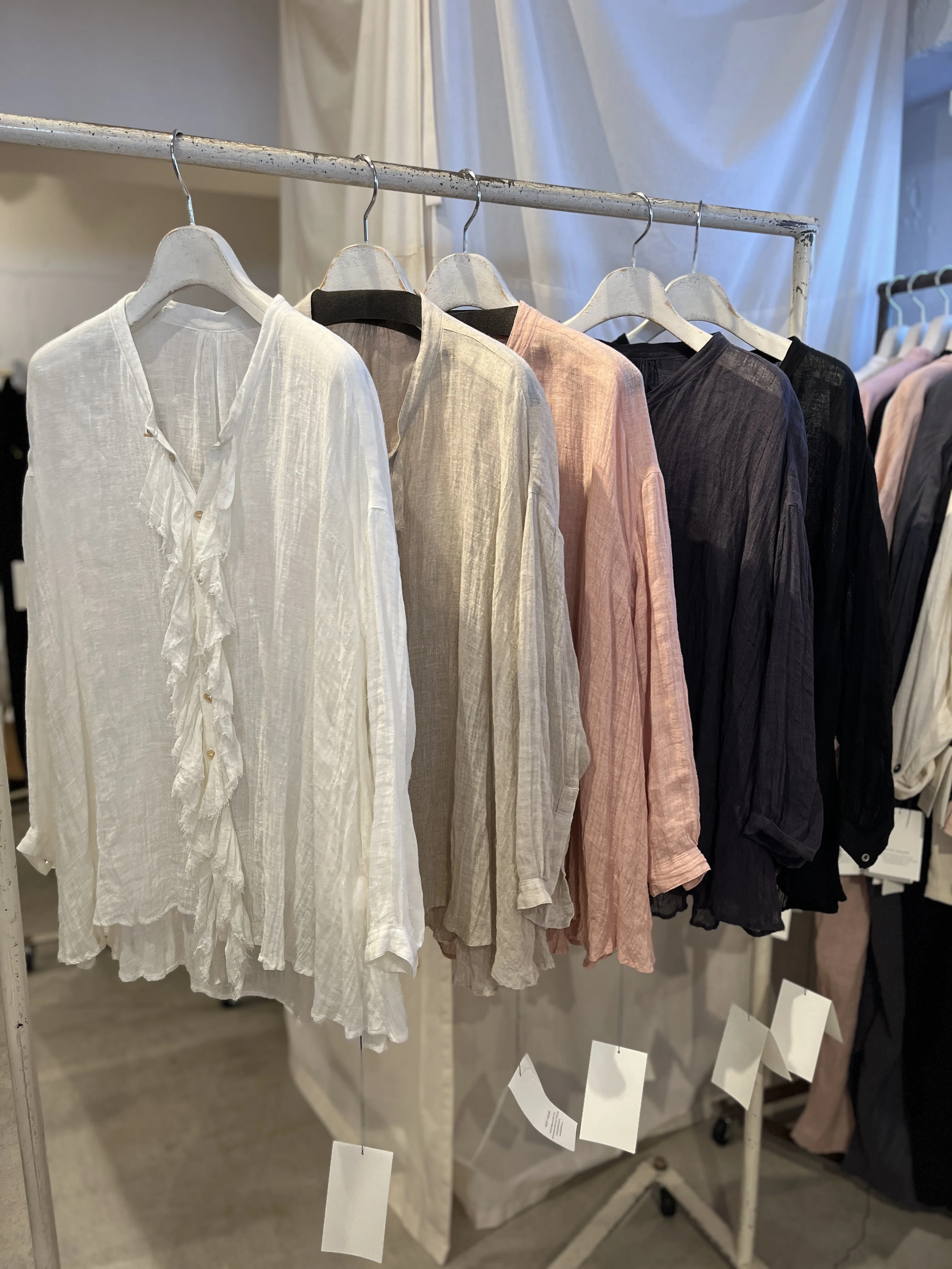 suzuki takayuki 2026 spring-summer 展示会での物撮りでご紹介vol.1